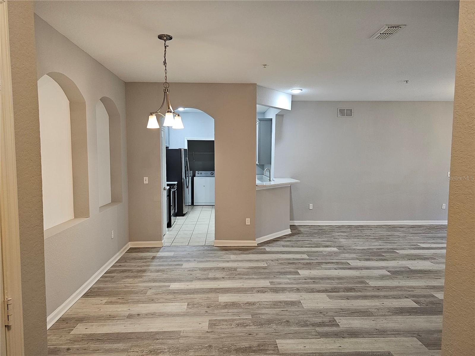 3300 Whitestone Cir #102