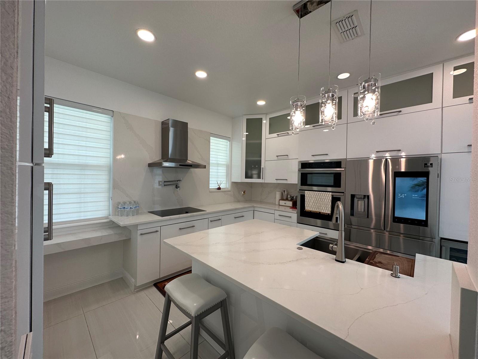 12993 Emersondale Ave