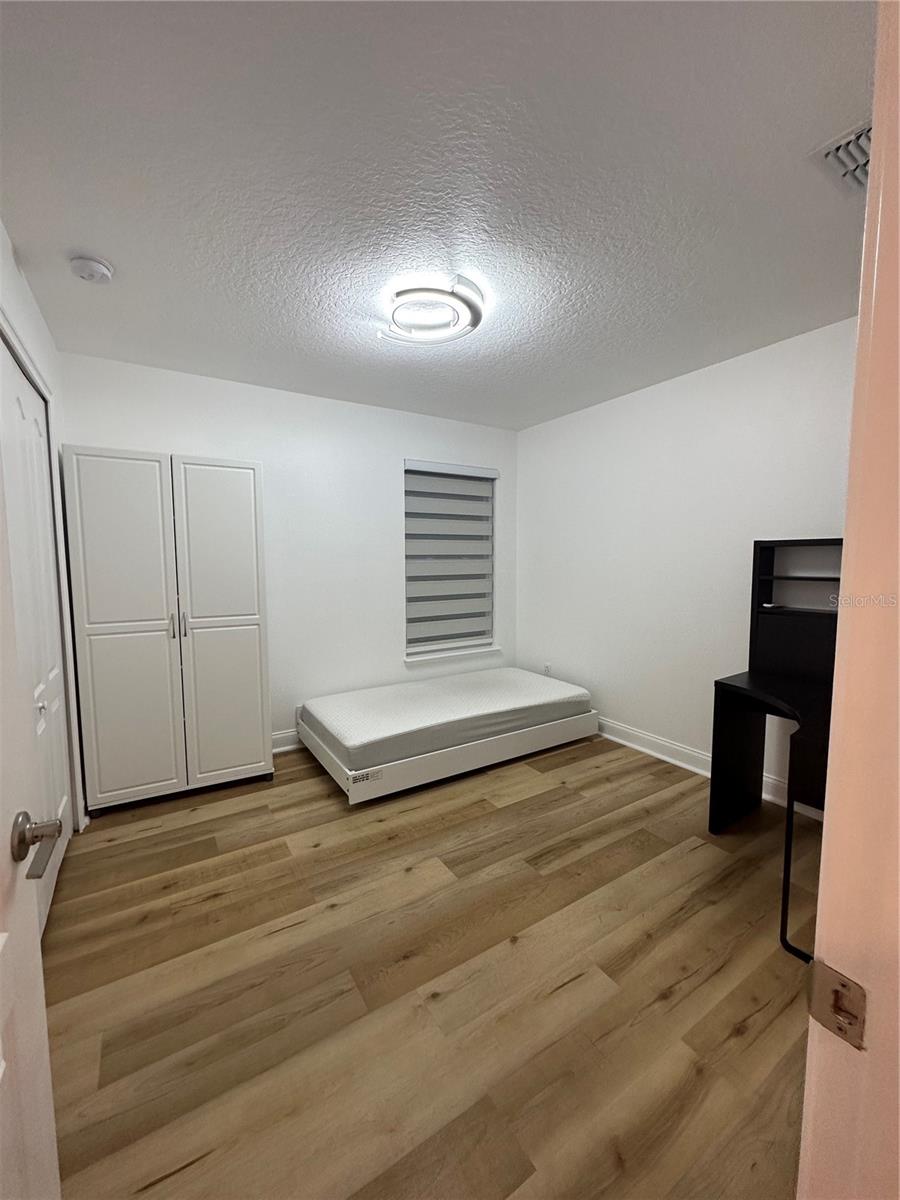 12993 Emersondale Ave