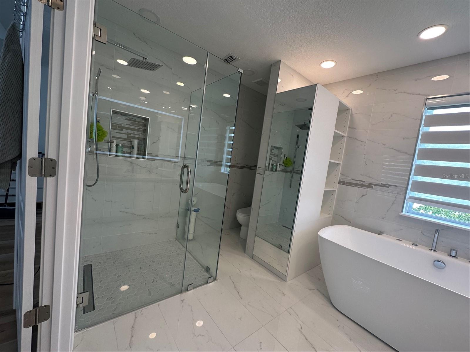 12993 Emersondale Ave