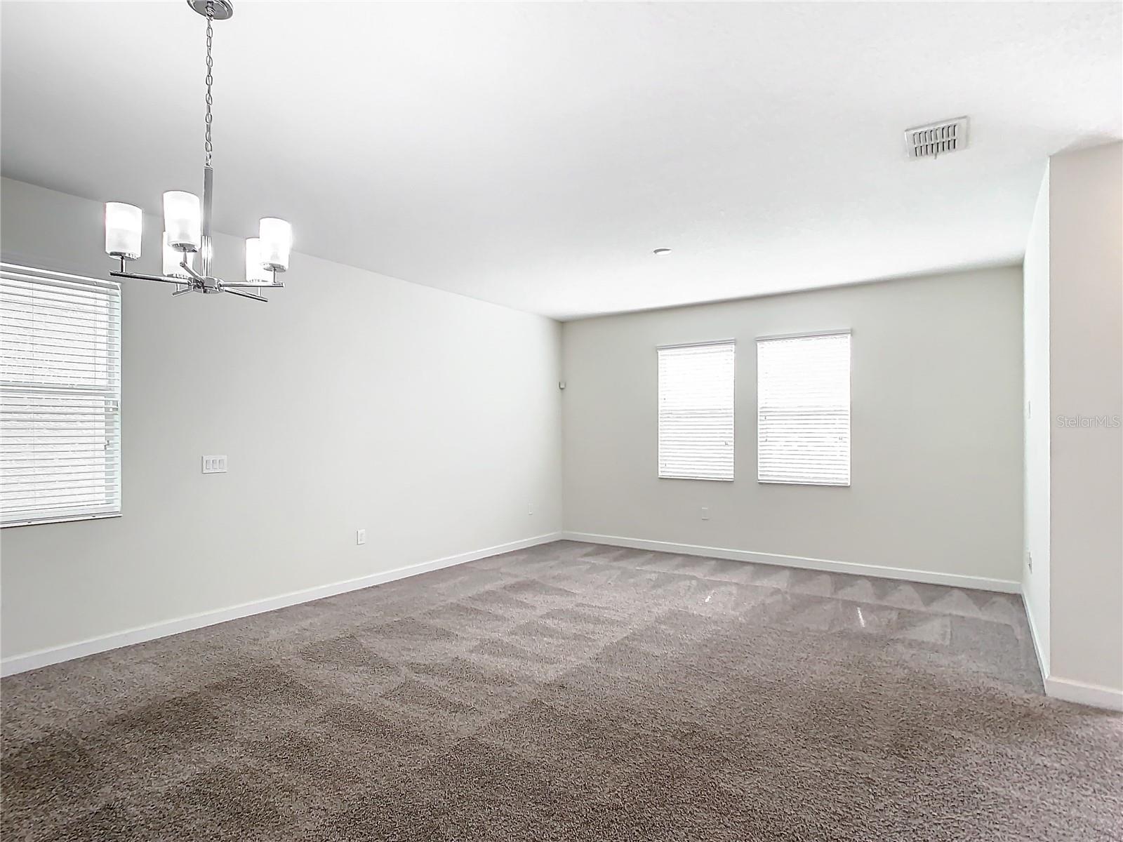 14807 Magnolia Ridge Loop