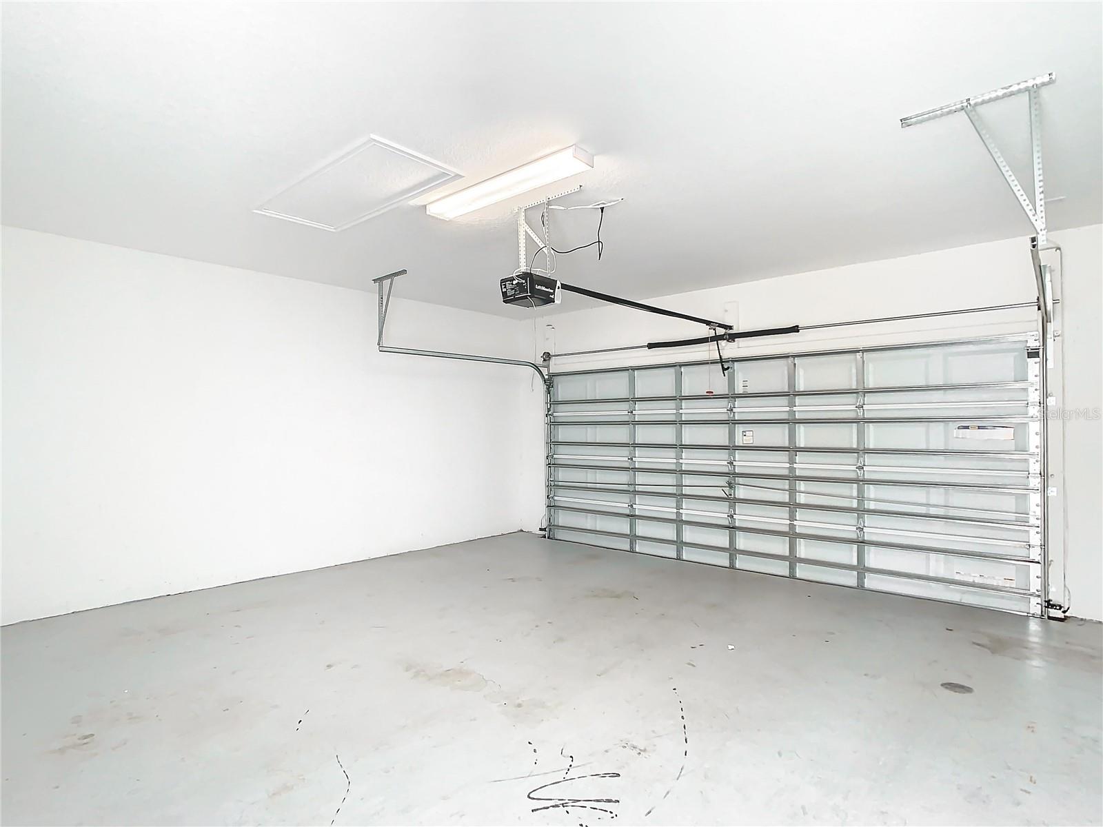14807 Magnolia Ridge Loop