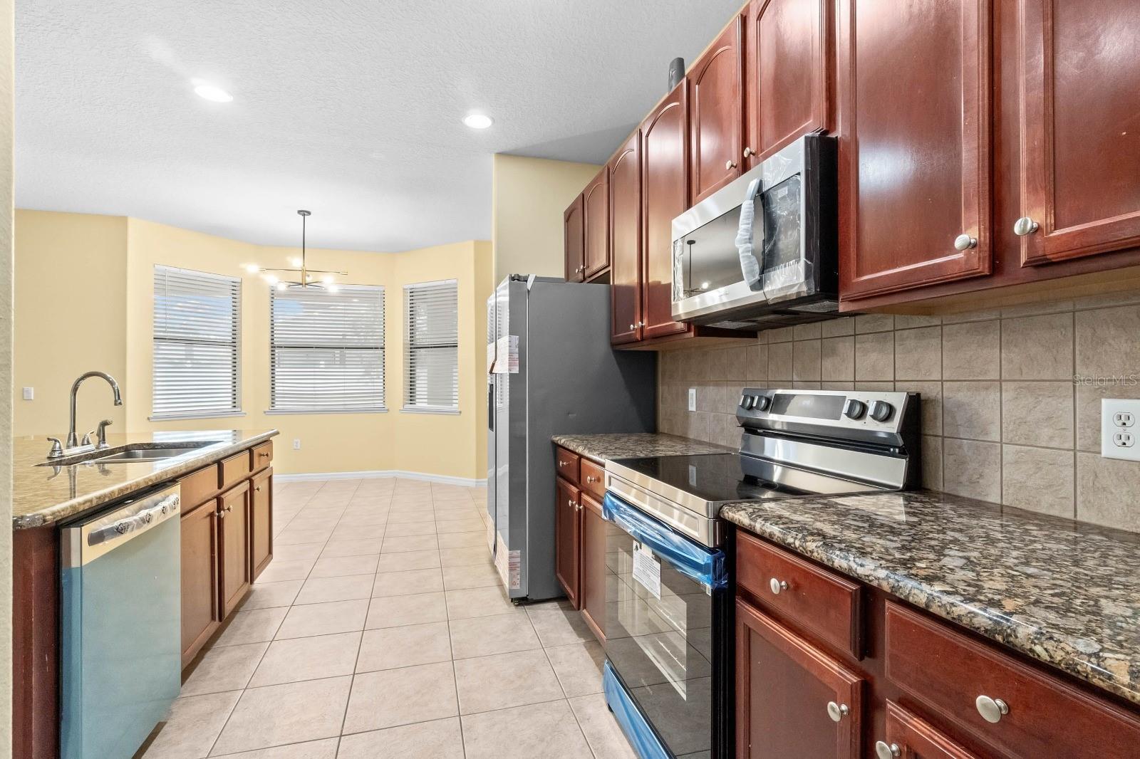 4031 Sunburst View Cir