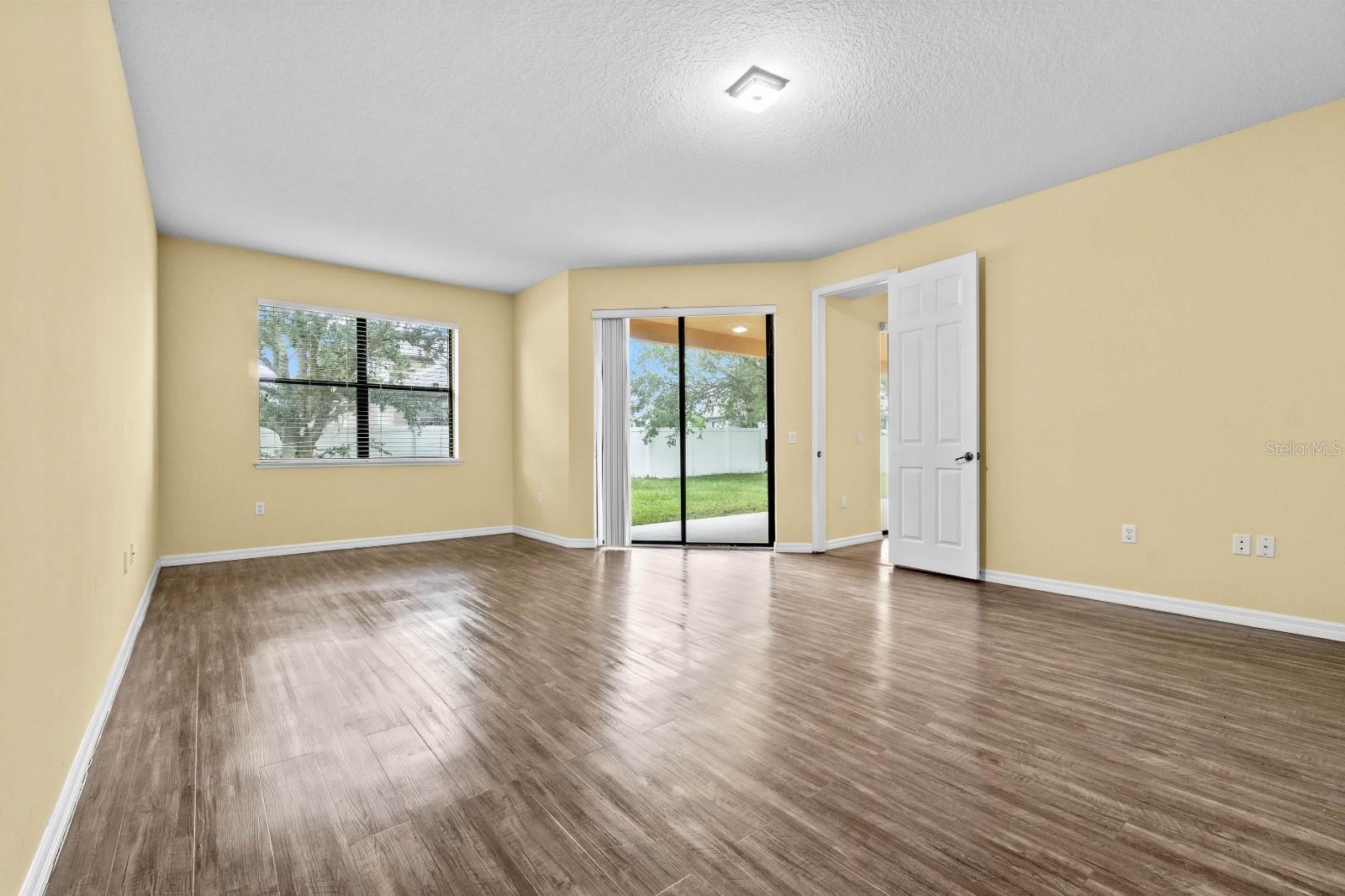 4031 Sunburst View Cir