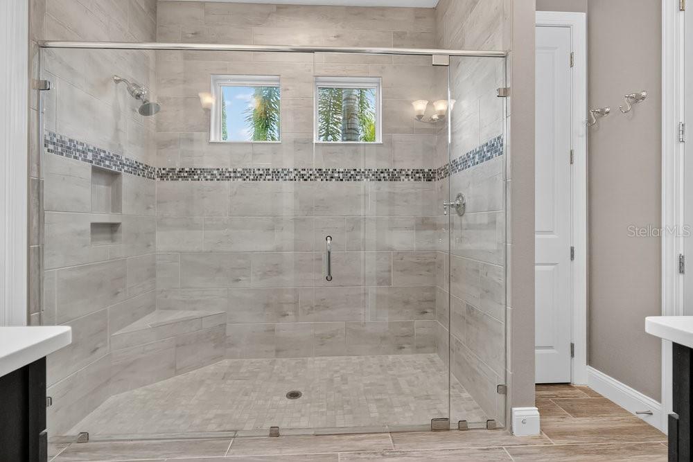 10836 ROYAL CYPRESS WAY