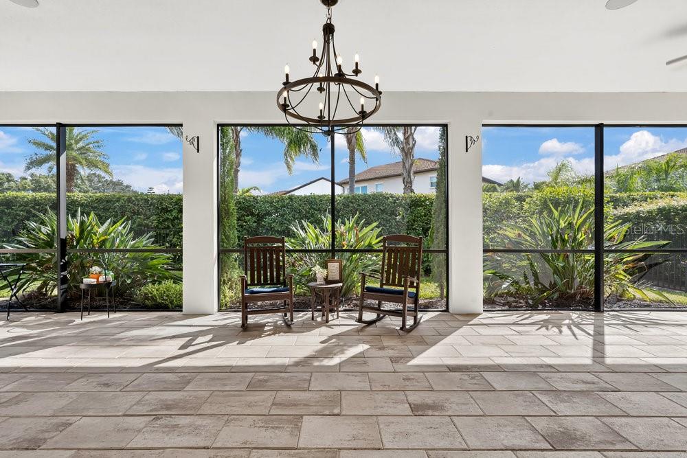 10836 ROYAL CYPRESS WAY