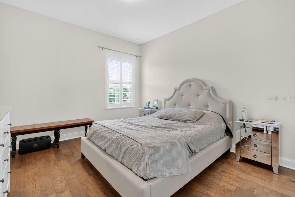 10836 ROYAL CYPRESS WAY