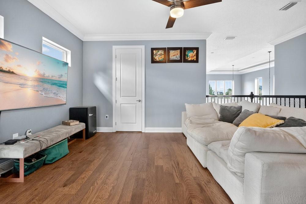 10836 ROYAL CYPRESS WAY