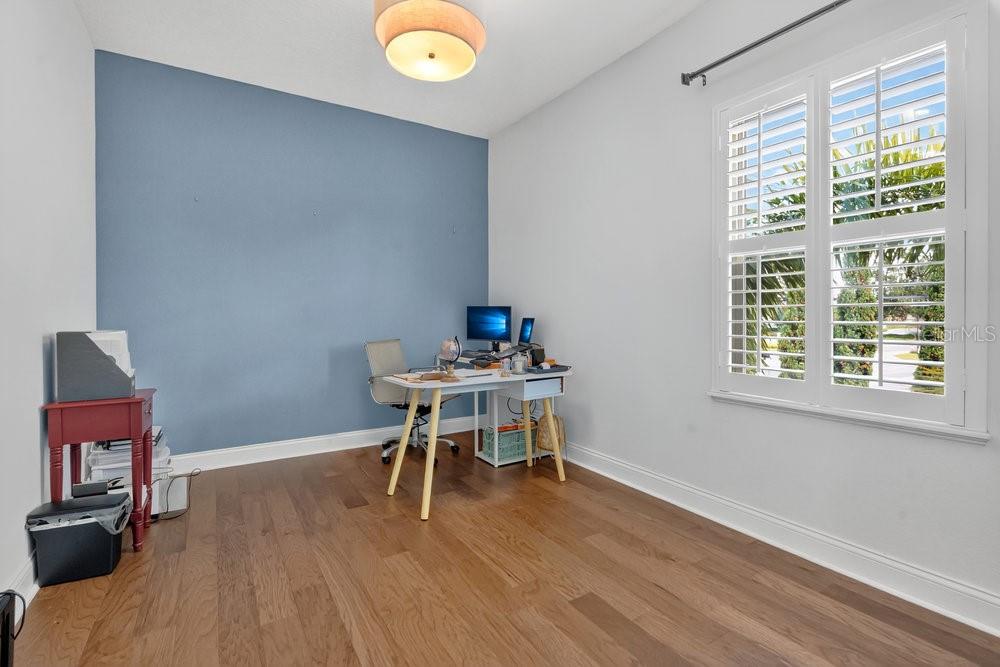 10836 ROYAL CYPRESS WAY