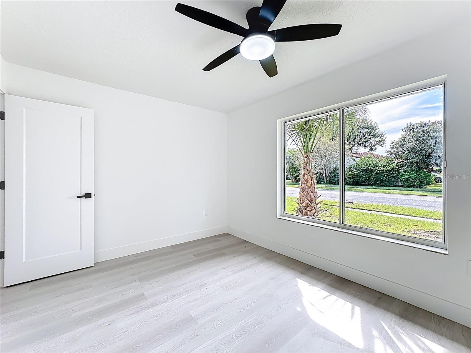 10433 MONTPELIER CIR