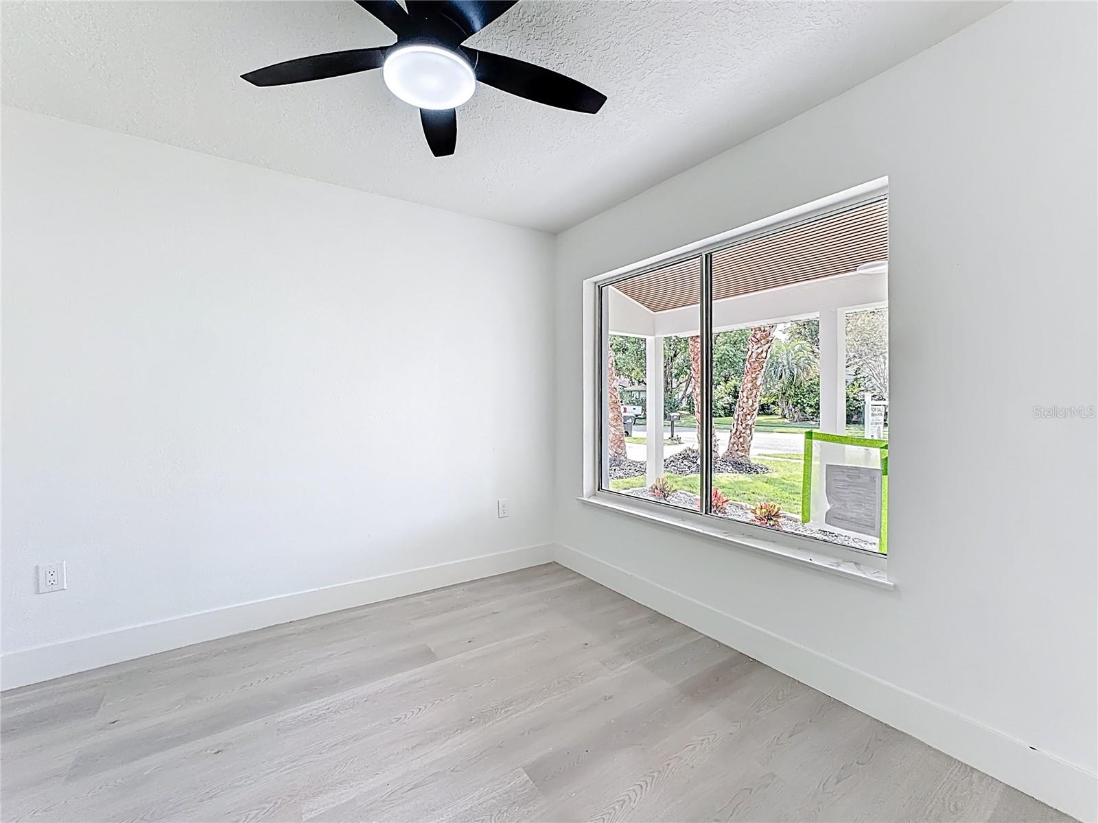 10433 MONTPELIER CIR