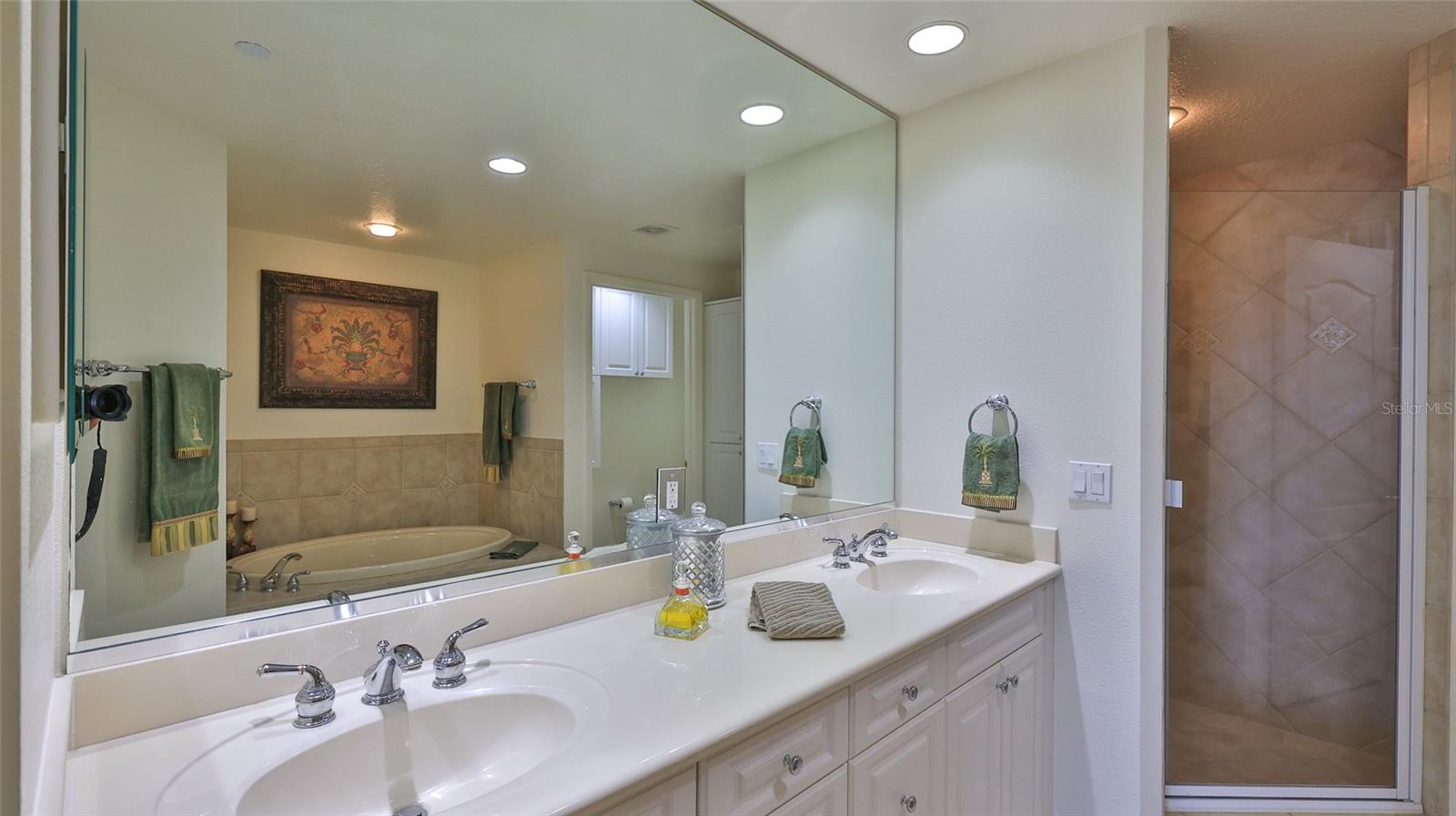 250 Minorca Beach Way #604