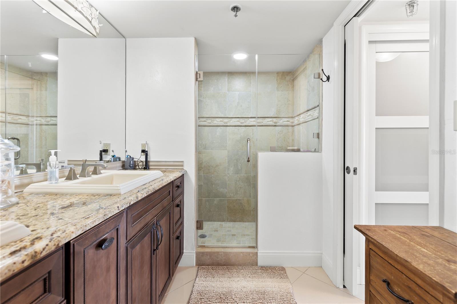 501 N Causeway #8060
