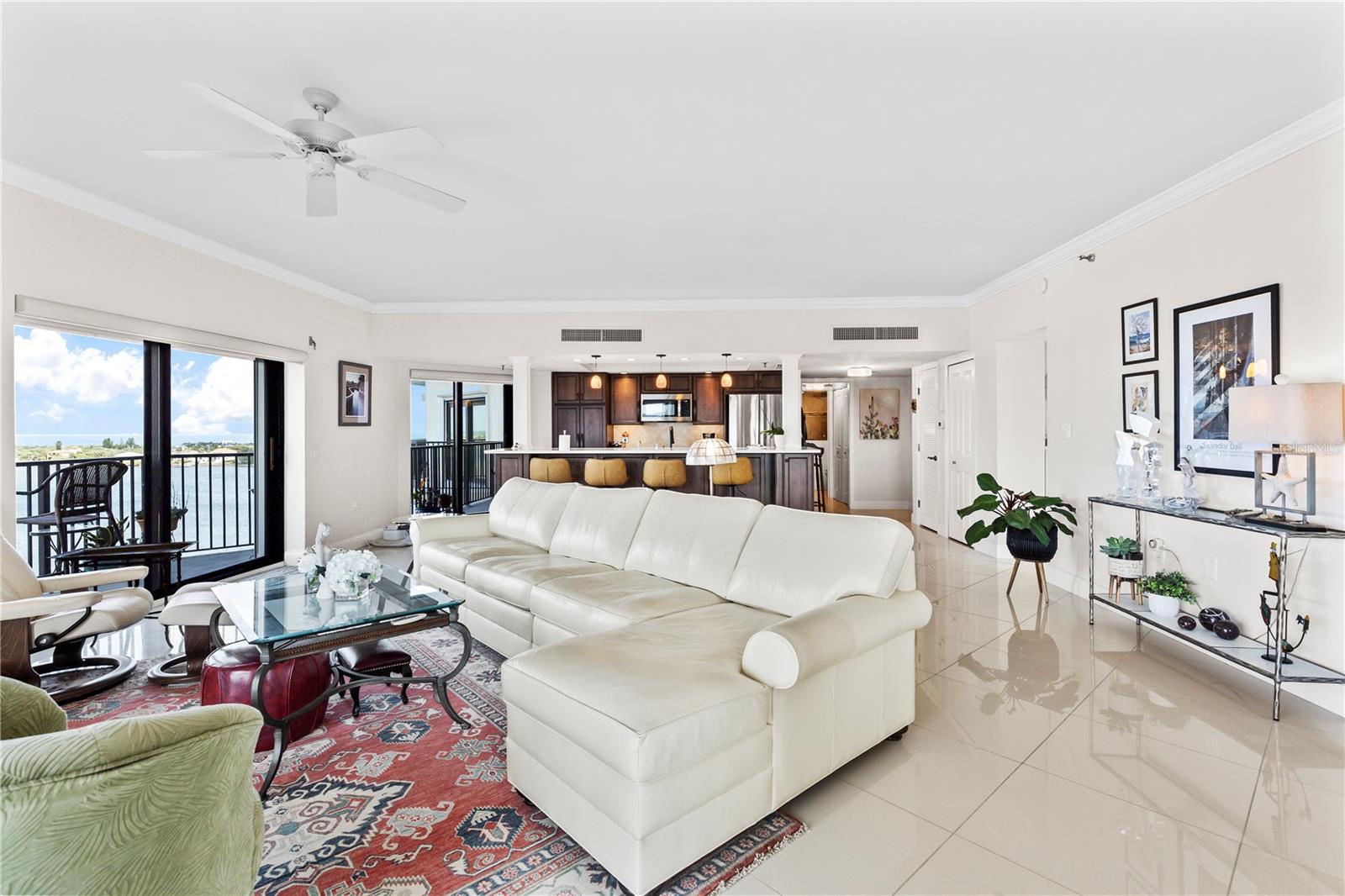 501 N Causeway #8060