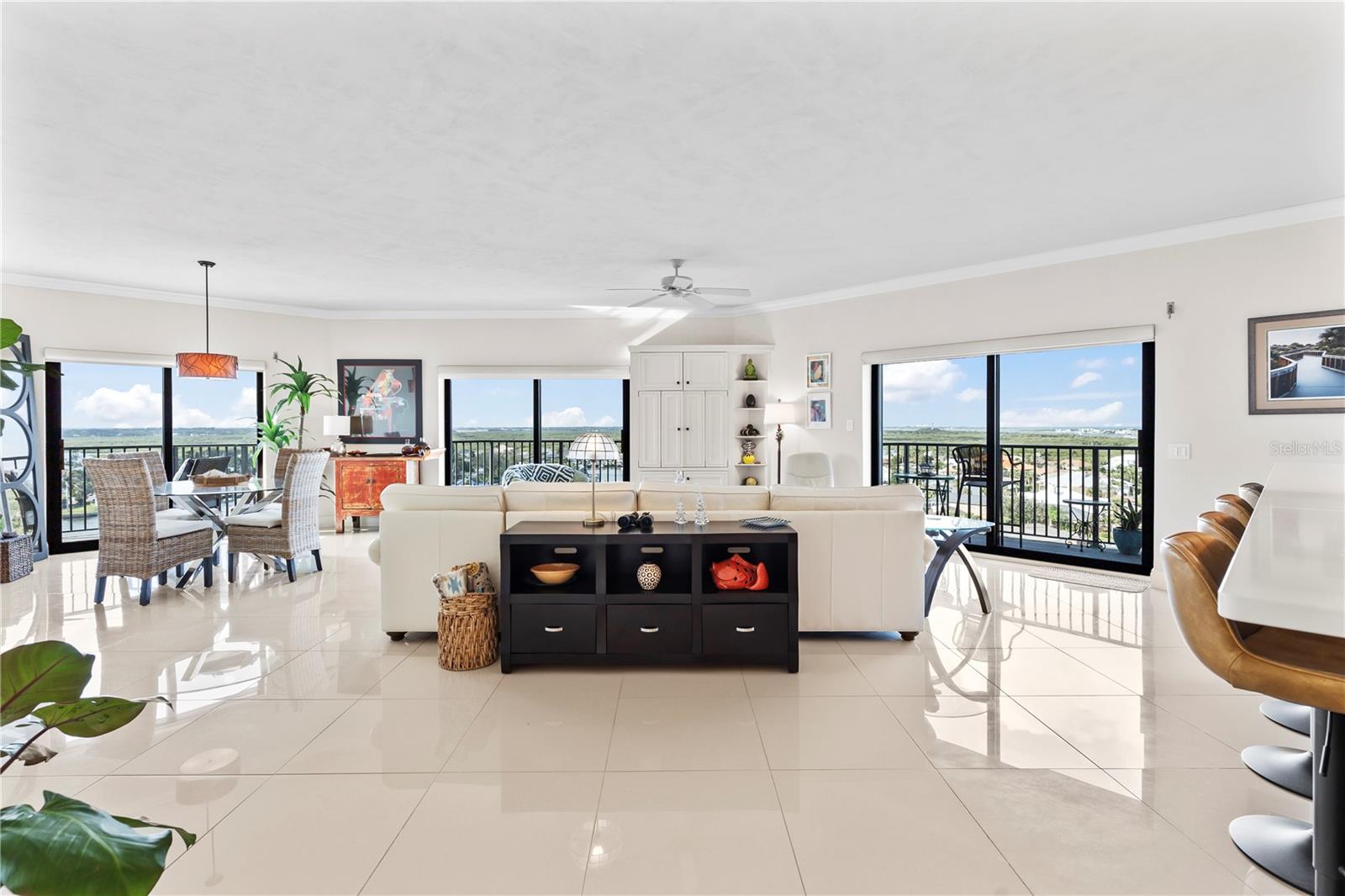 501 N Causeway #8060