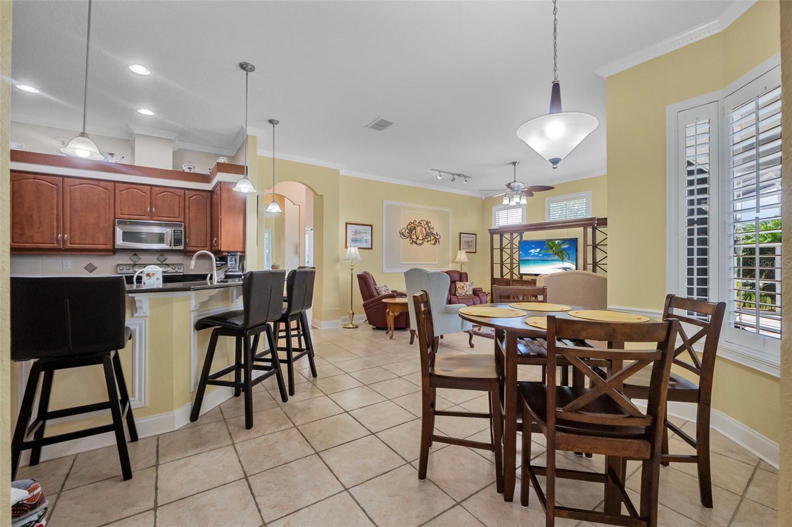 3606 MARIBELLA DR