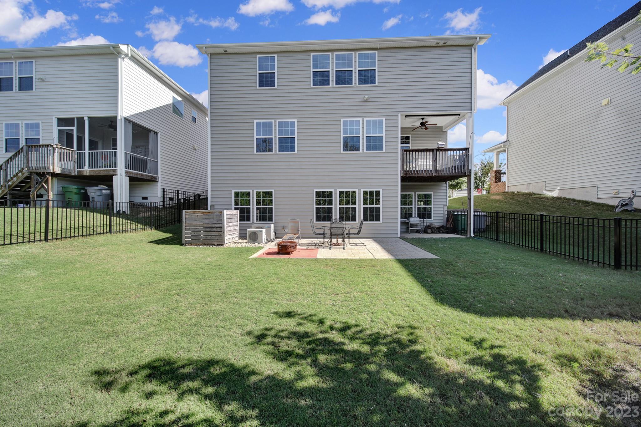 2556 Richland Balsam Drive