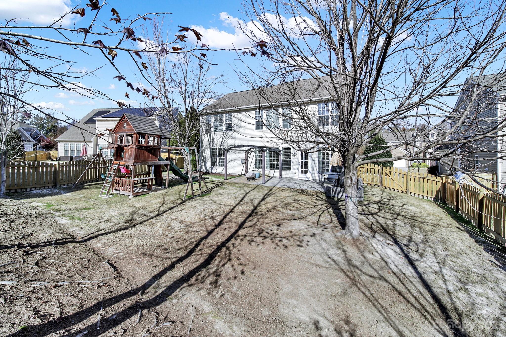 7822 Lamington Drive