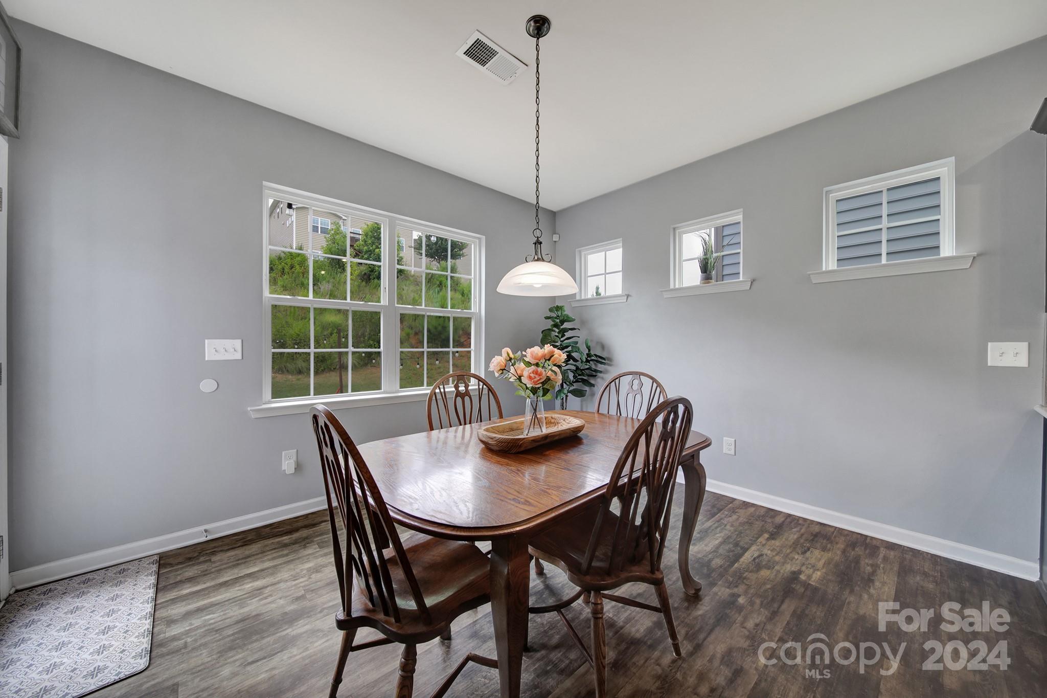 1983 Sapphire Meadow Drive