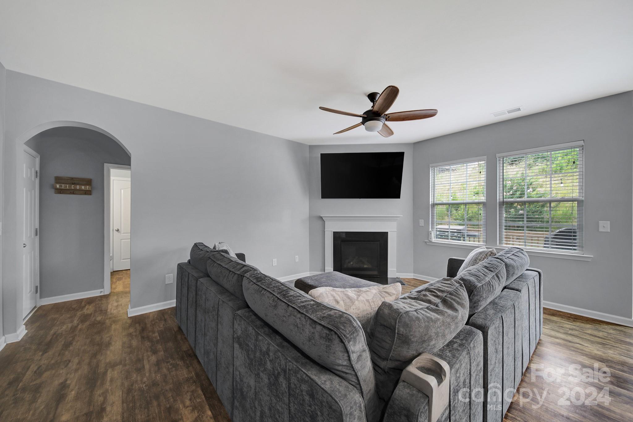 1983 Sapphire Meadow Drive