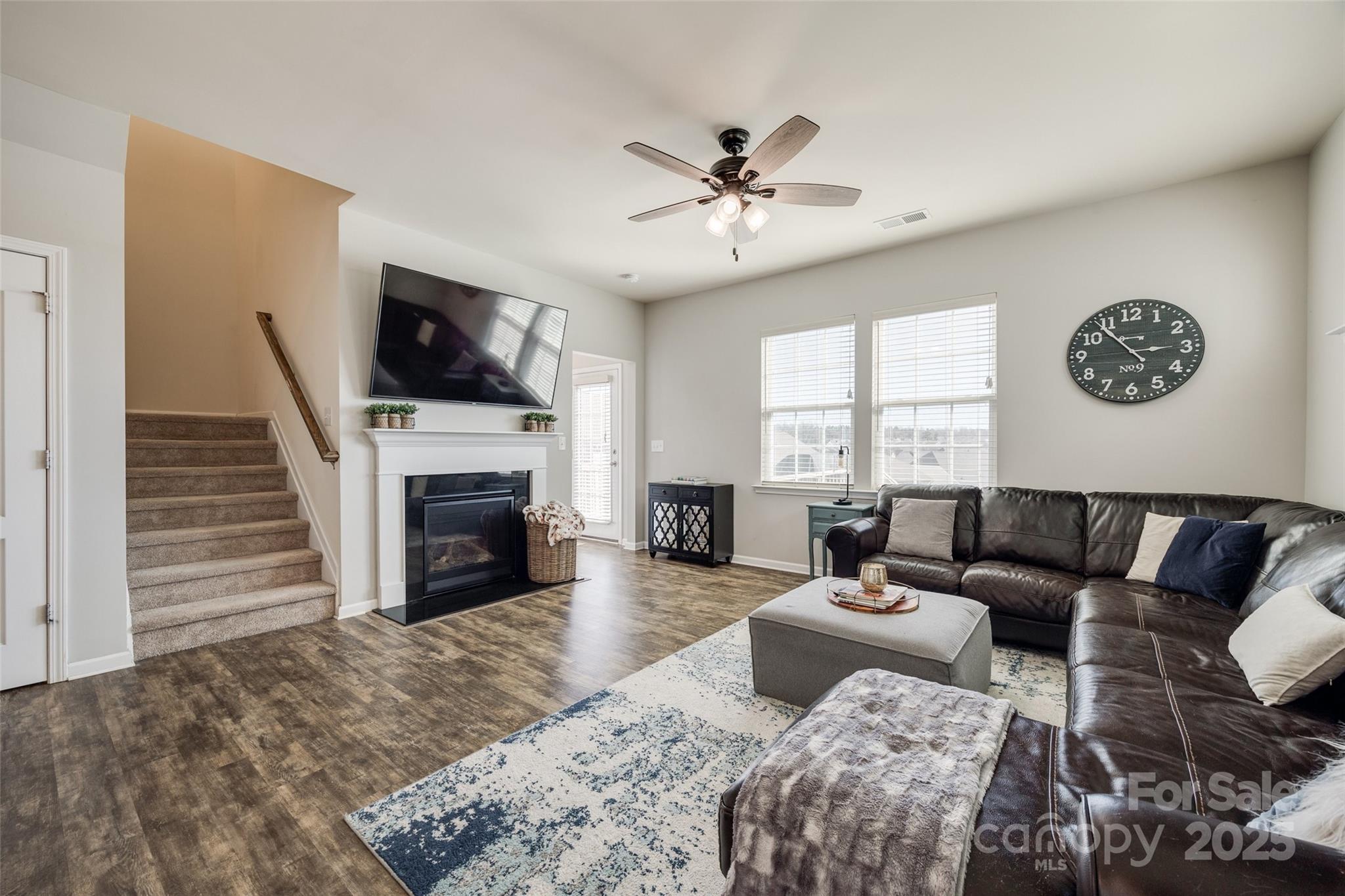 646 Kahana River Road