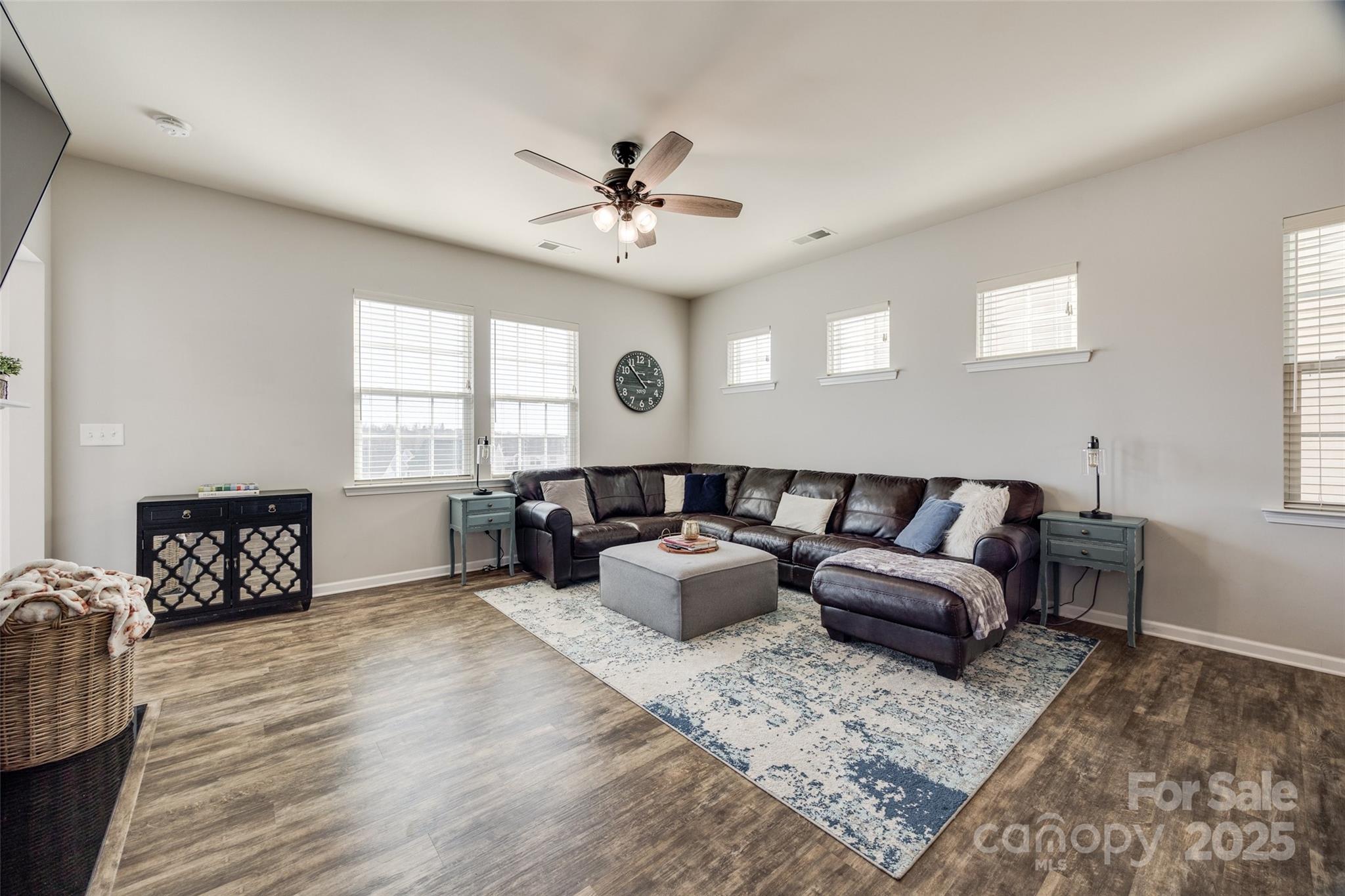 646 Kahana River Road