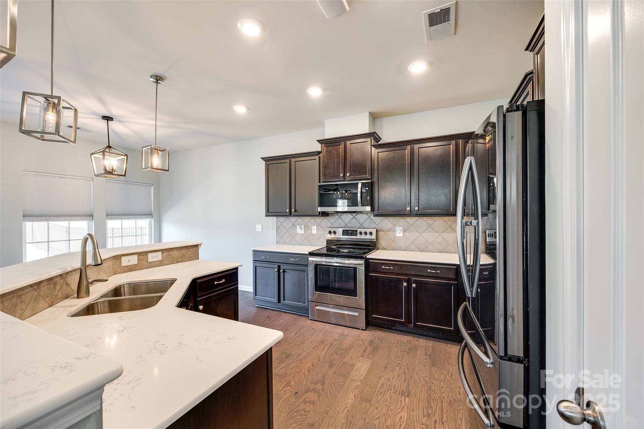 609 Kahana River Road