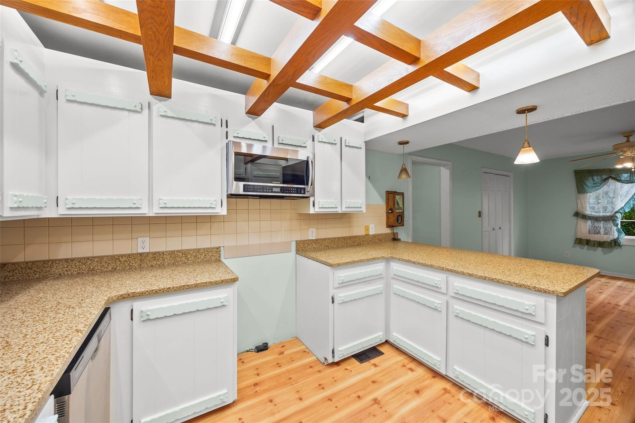 6233 Providence Court NW