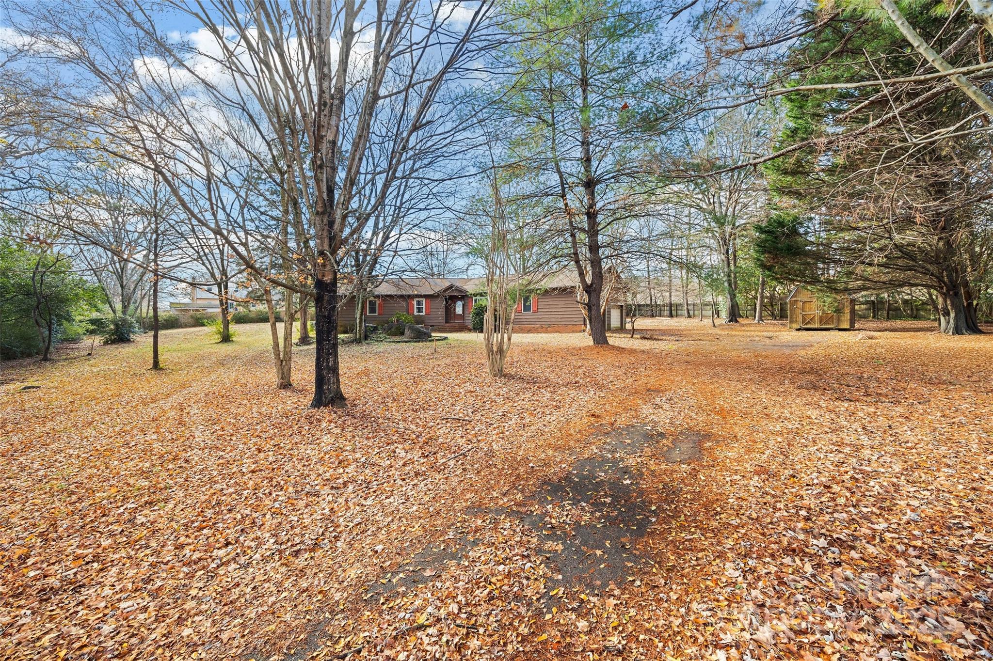 6233 Providence Court NW