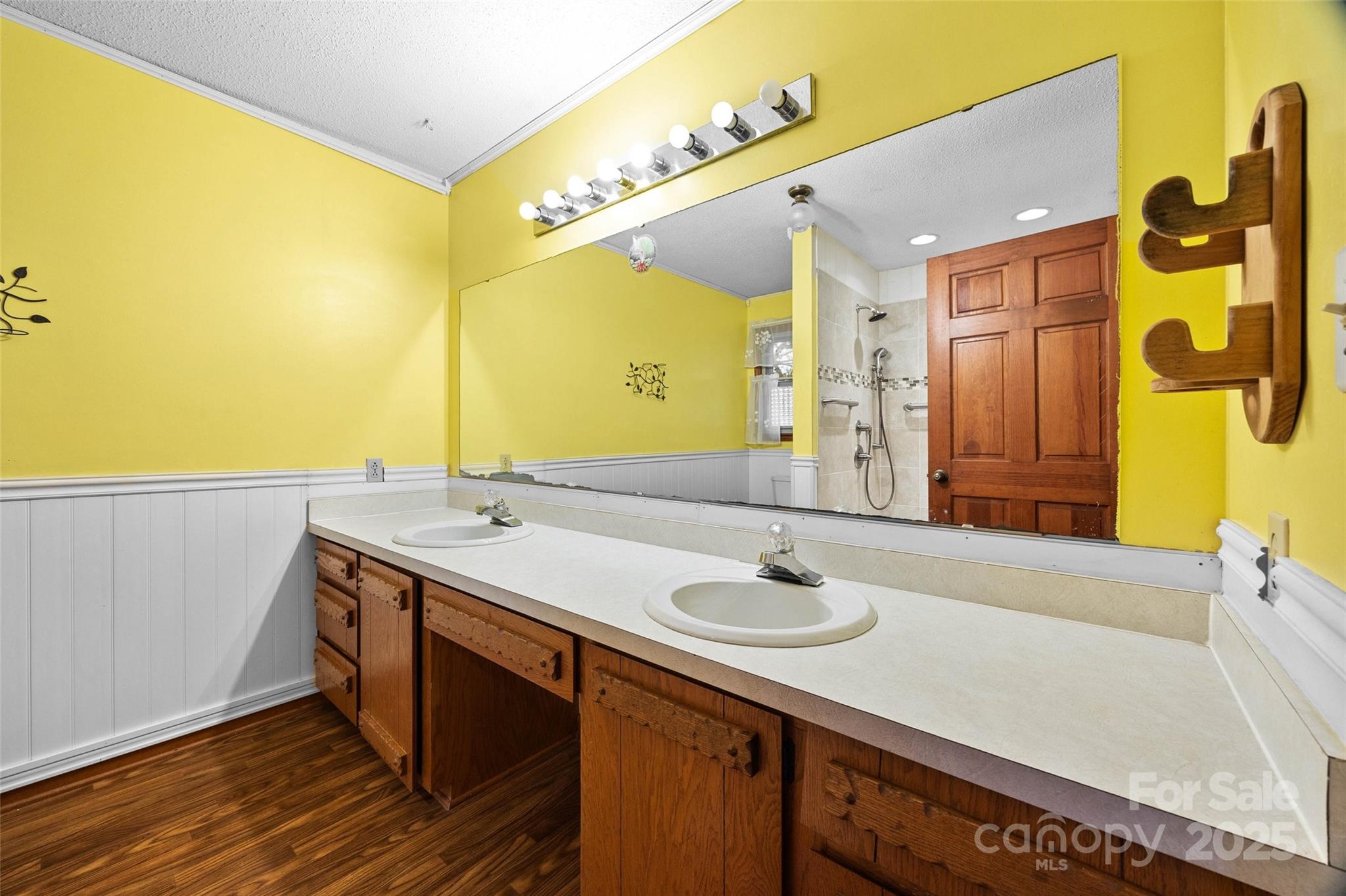 6233 Providence Court NW