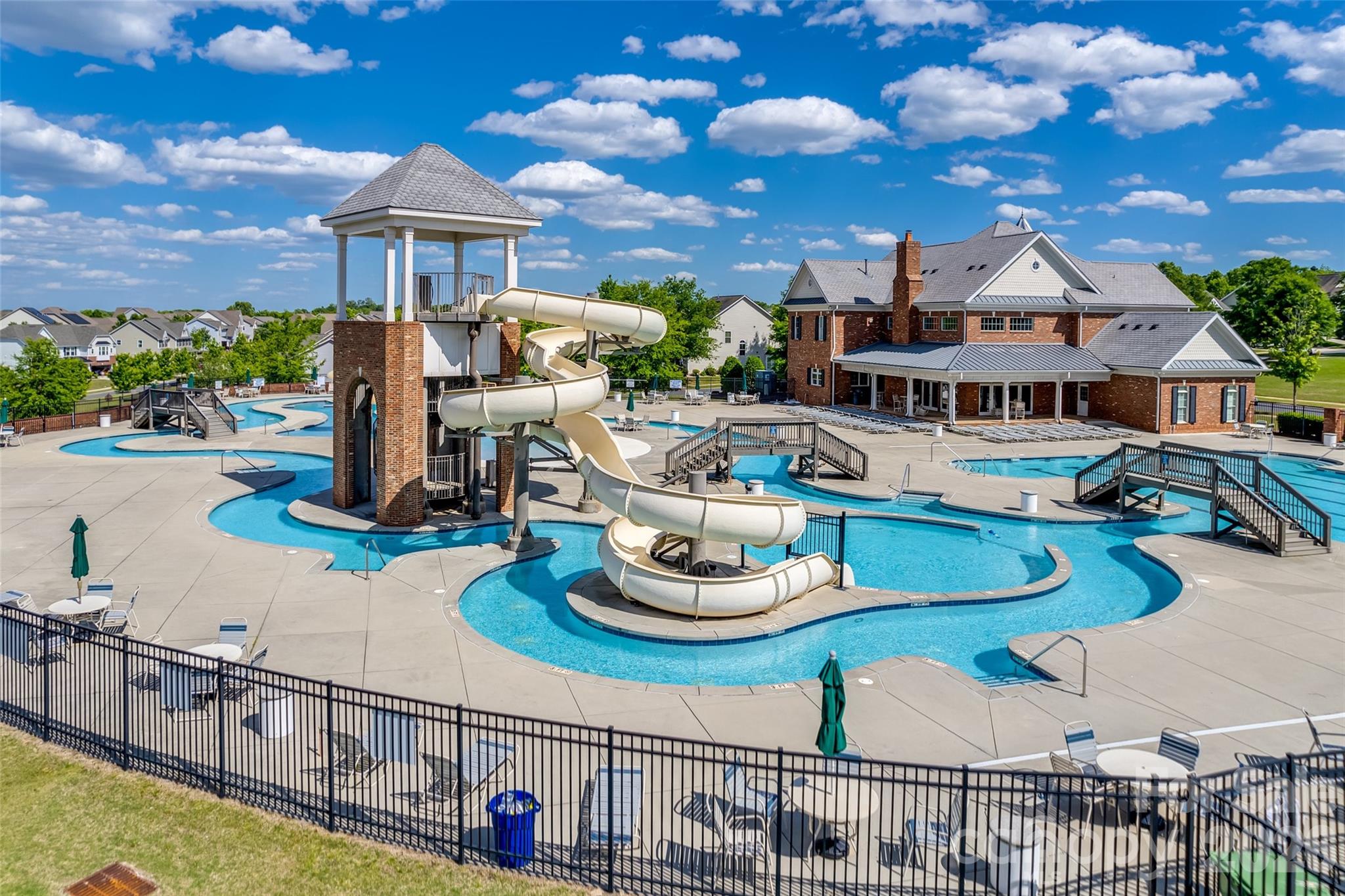 1276 Thomas Knapp Parkway