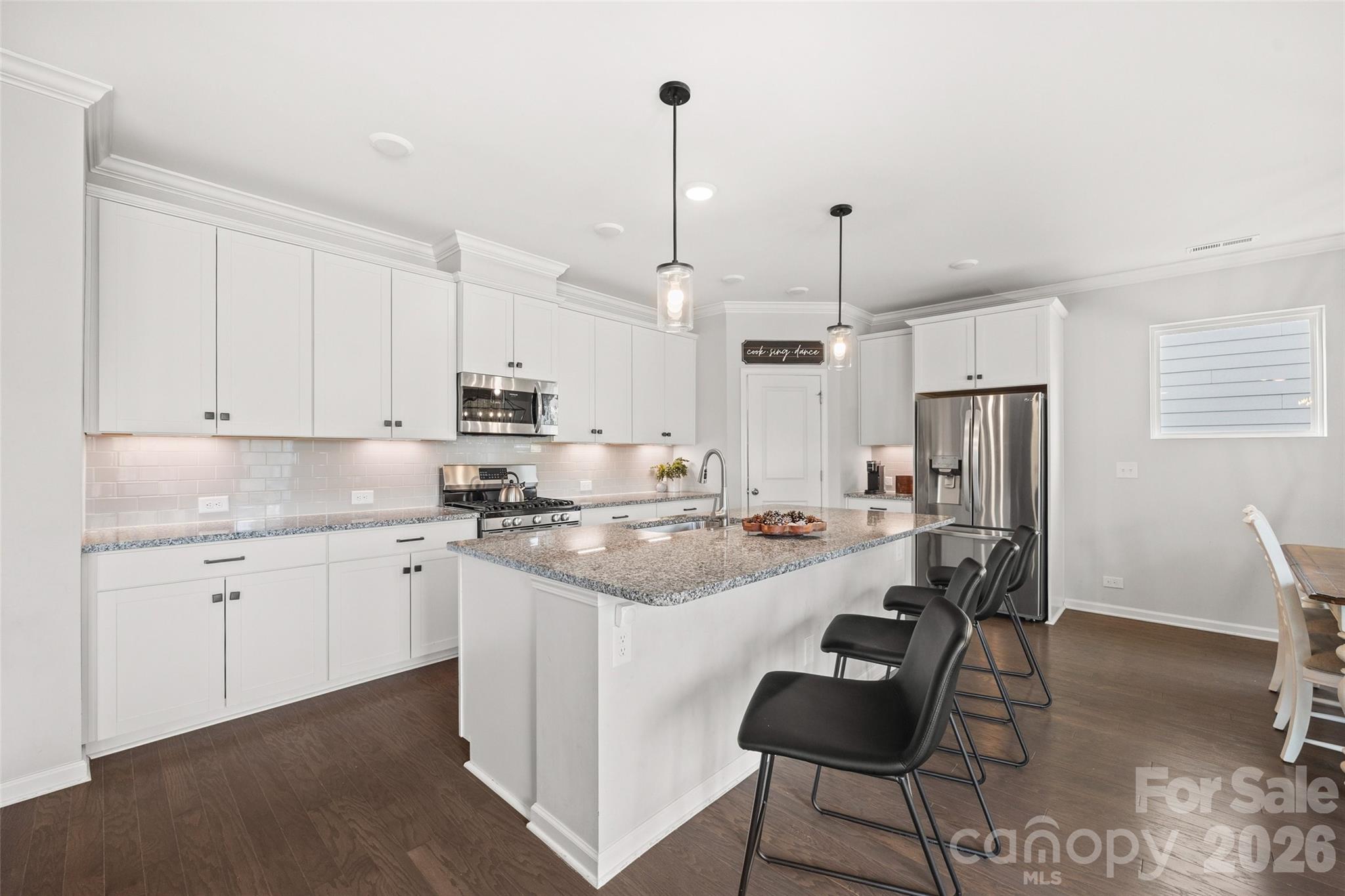 1276 Thomas Knapp Parkway