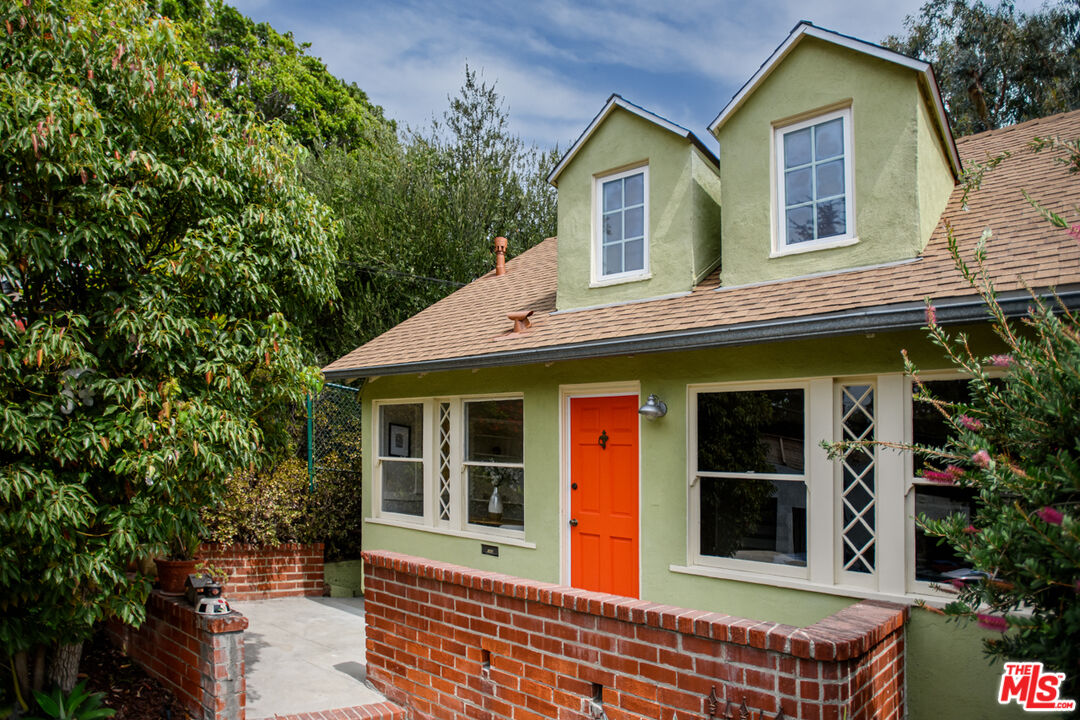 1942 Cerro Gordo St