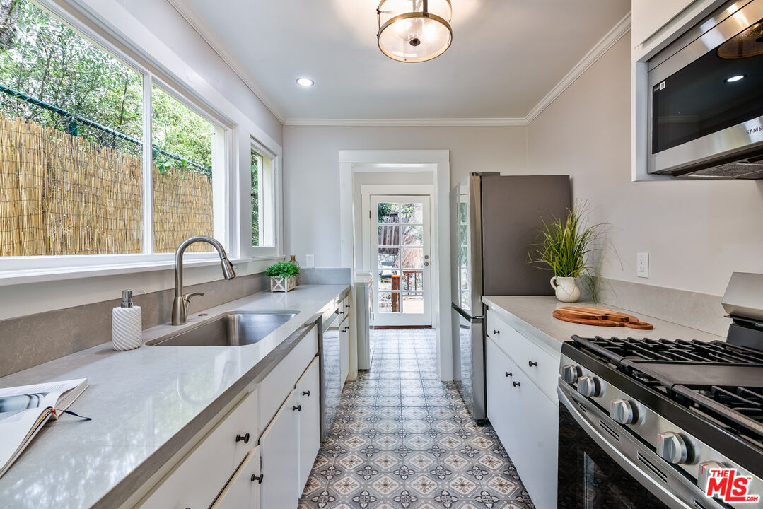 1942 Cerro Gordo St