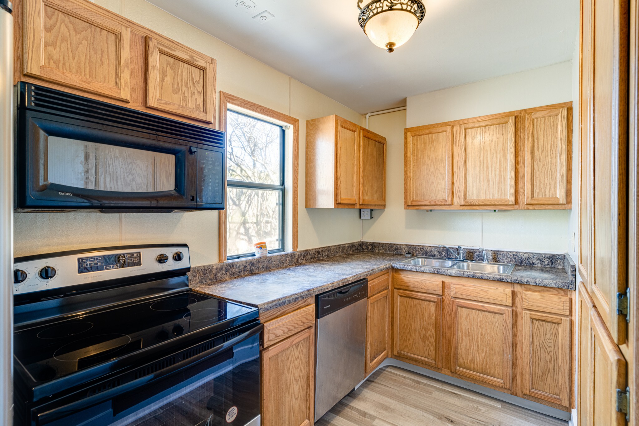 2620 Willowbranch Dr