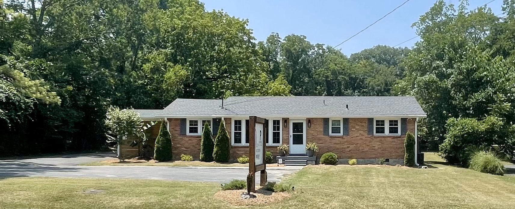 849 Wren Rd