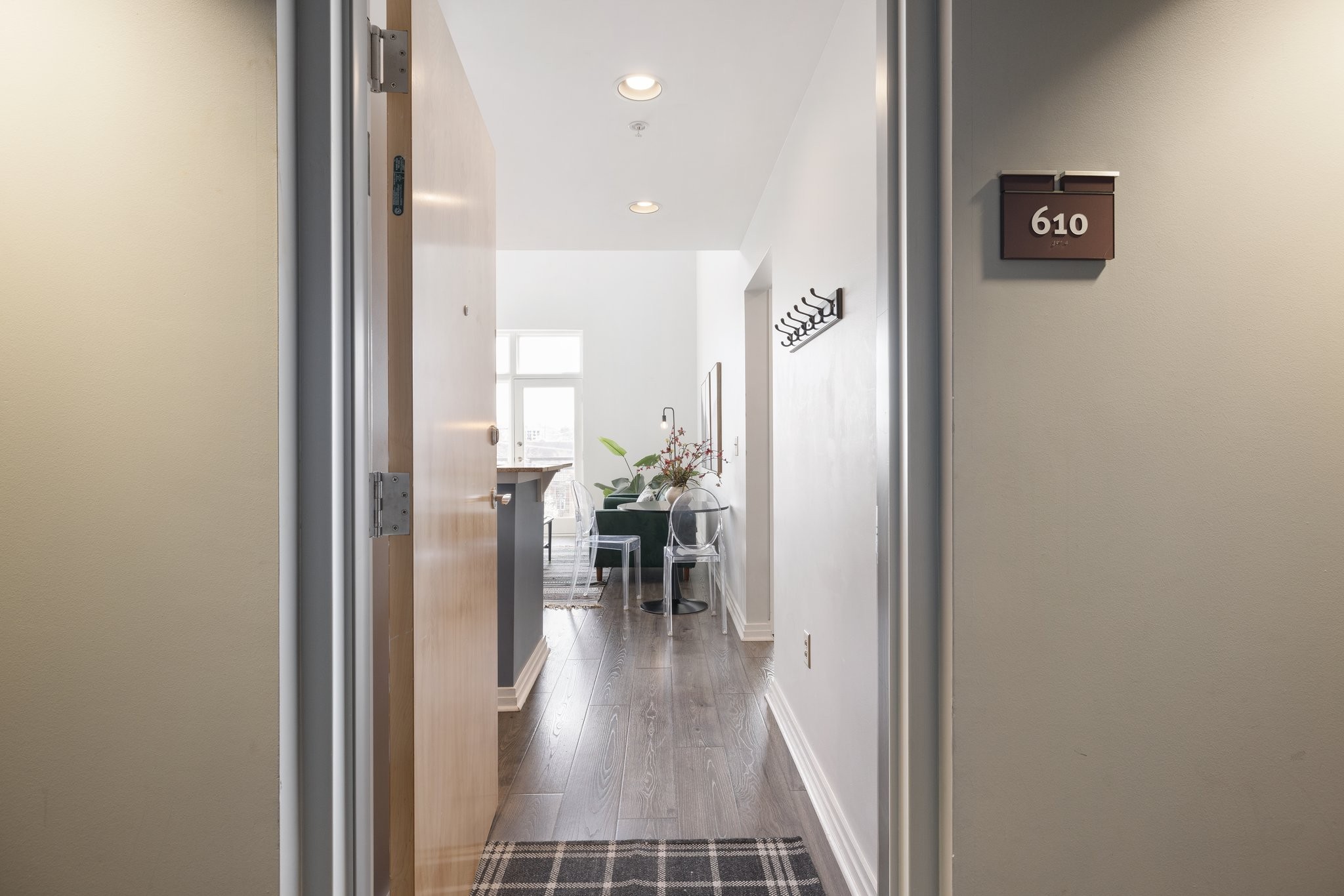 1101 18th Ave, S Unit: 610