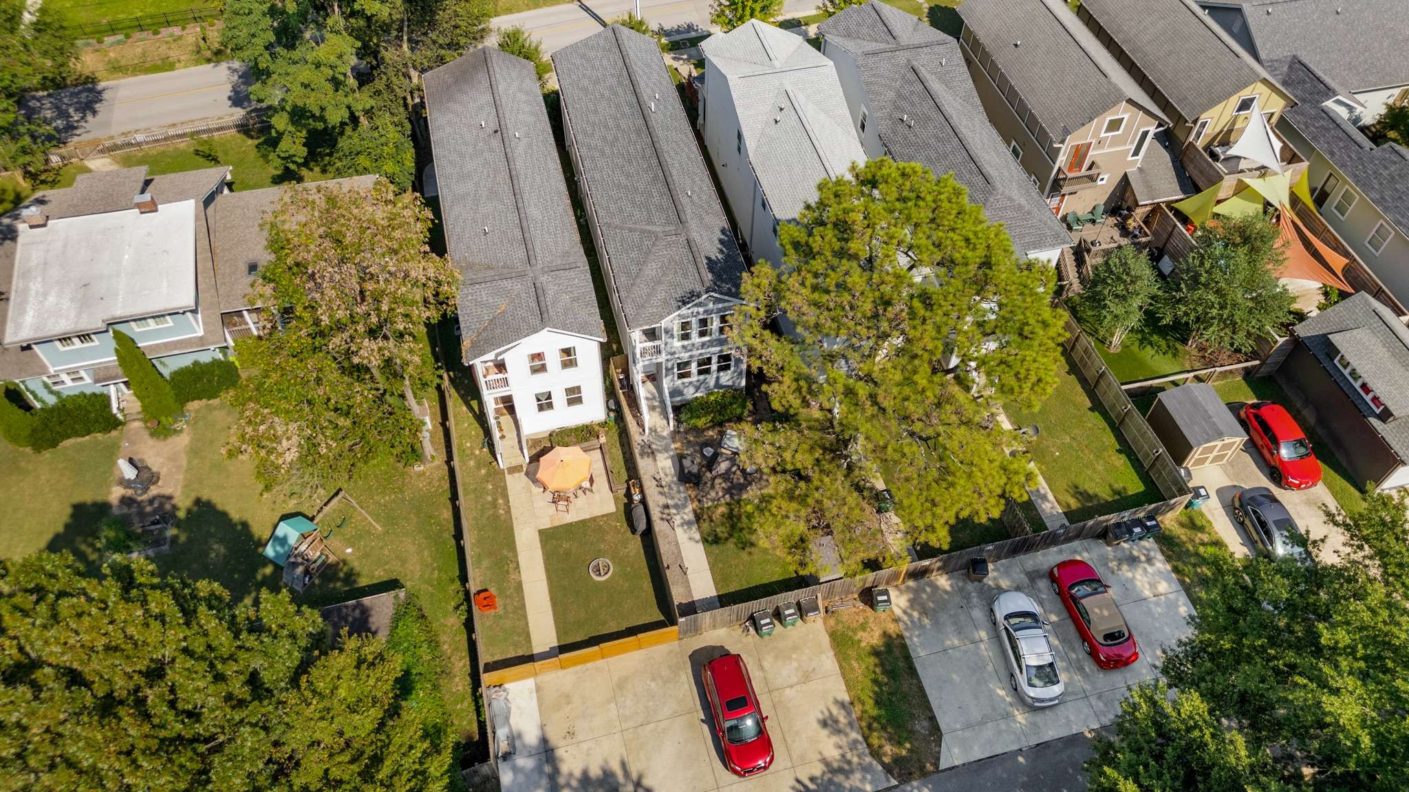 111B Rosebank Ave