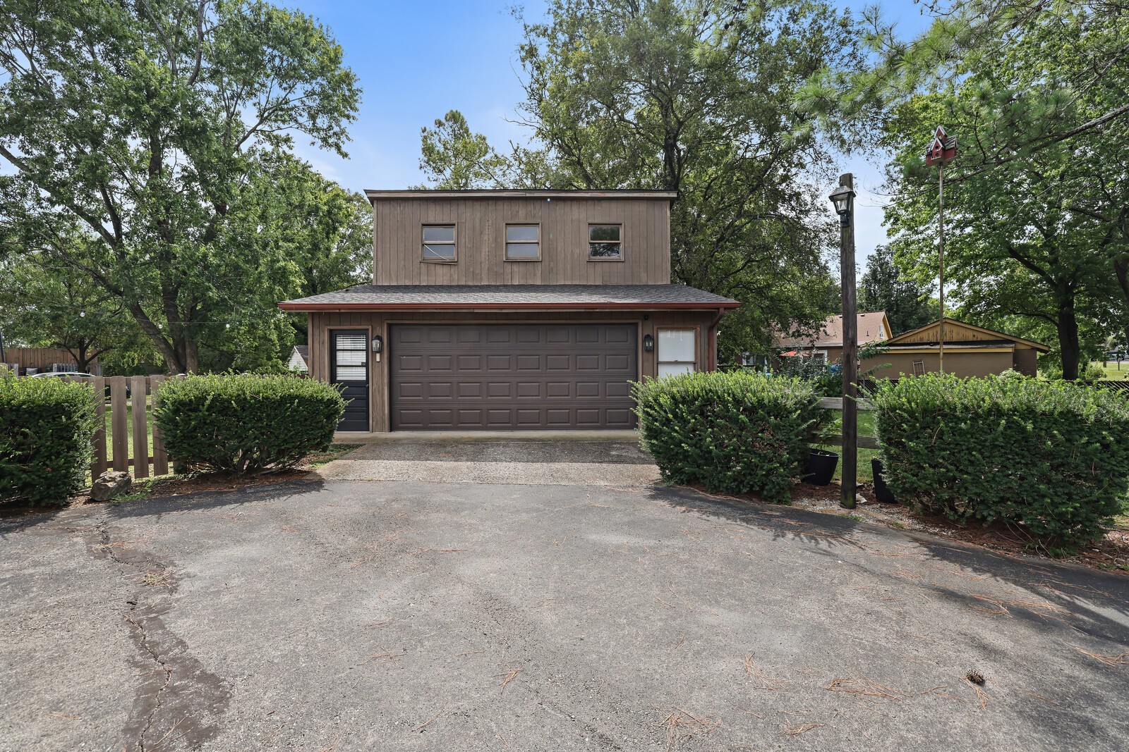 1002 Gwynn Dr
