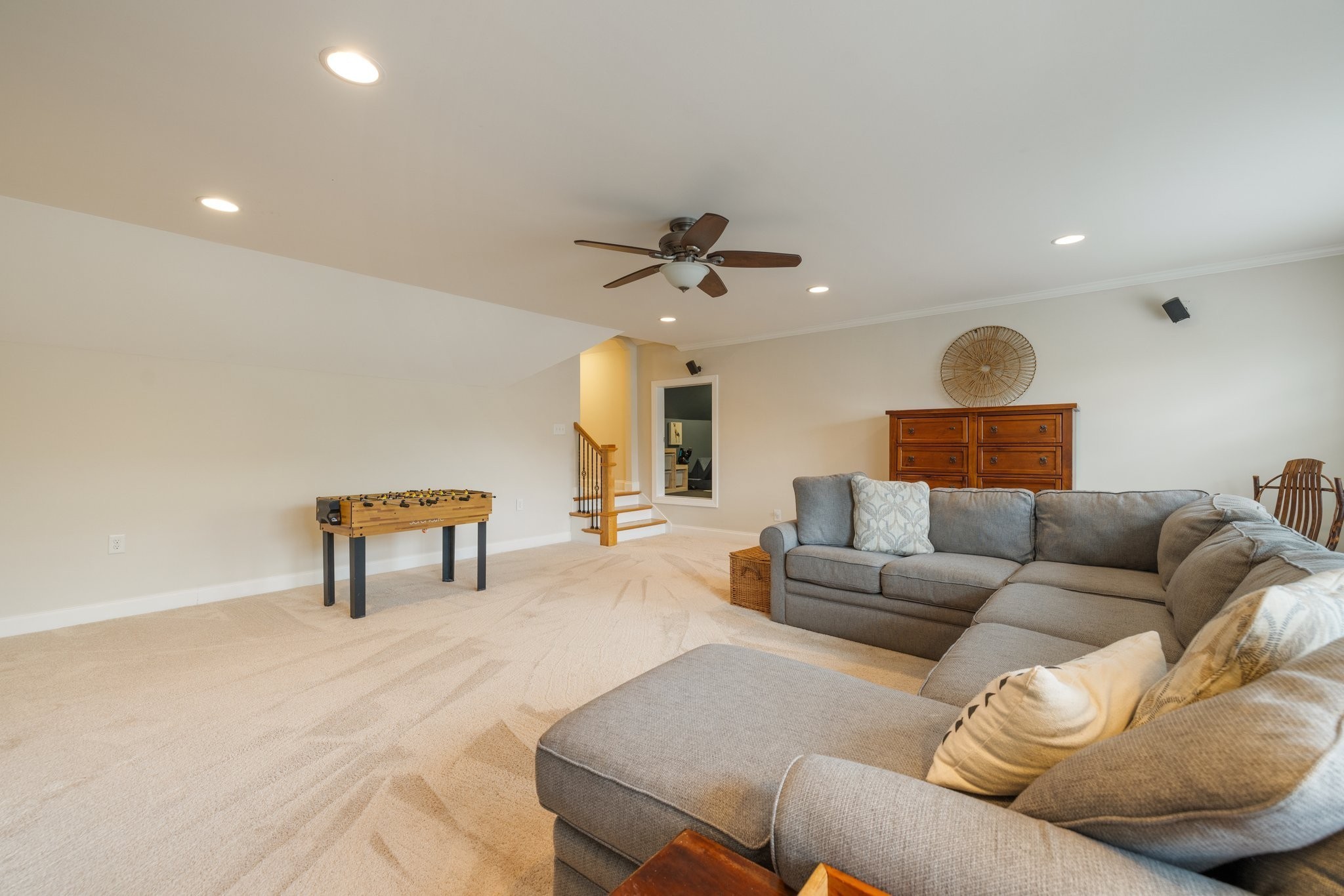 3448 Colebrook Dr