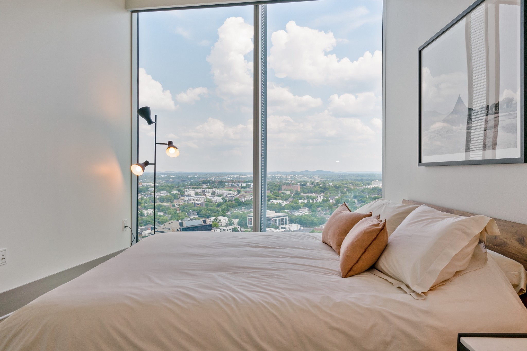 1616 West End Ave Unit: 3007