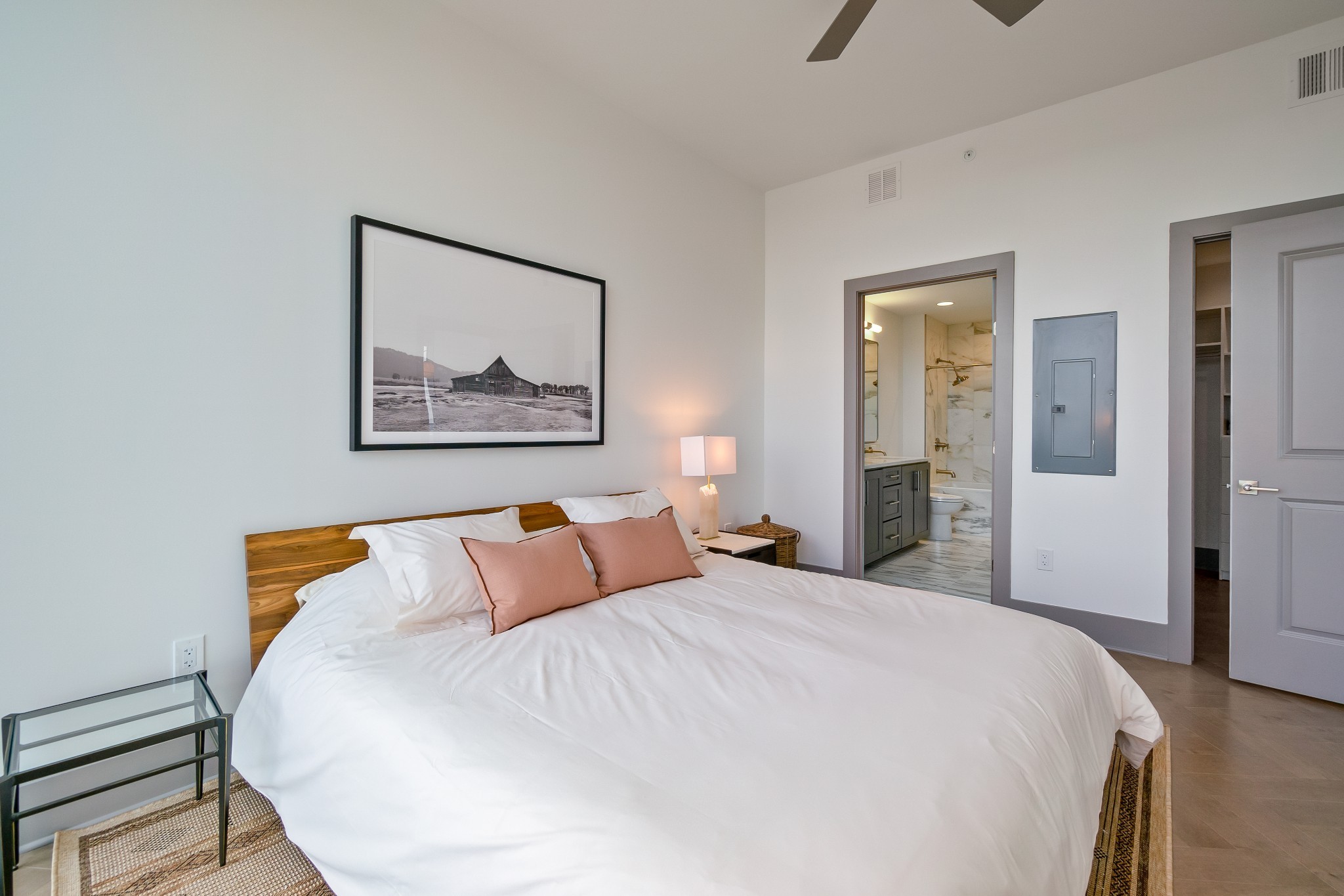 1616 West End Ave Unit: 3007