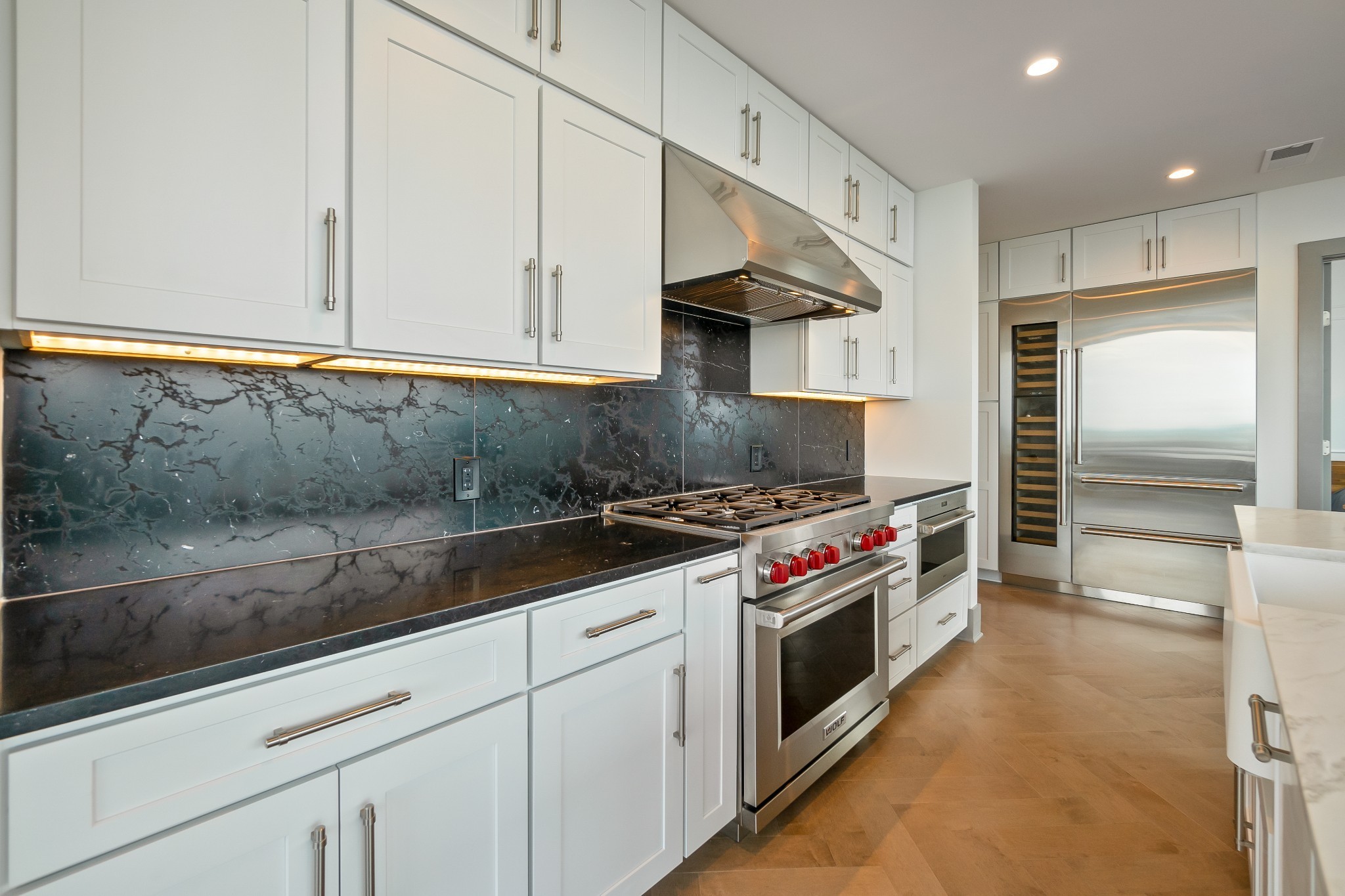 1616 West End Ave Unit: 3007