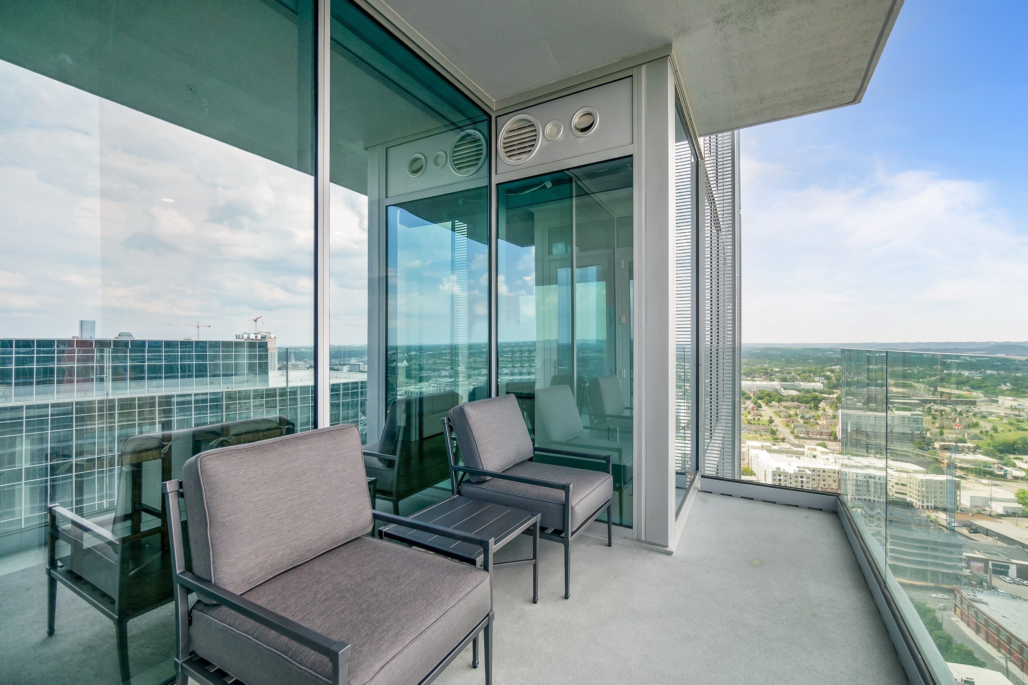 1616 West End Ave Unit: 3007