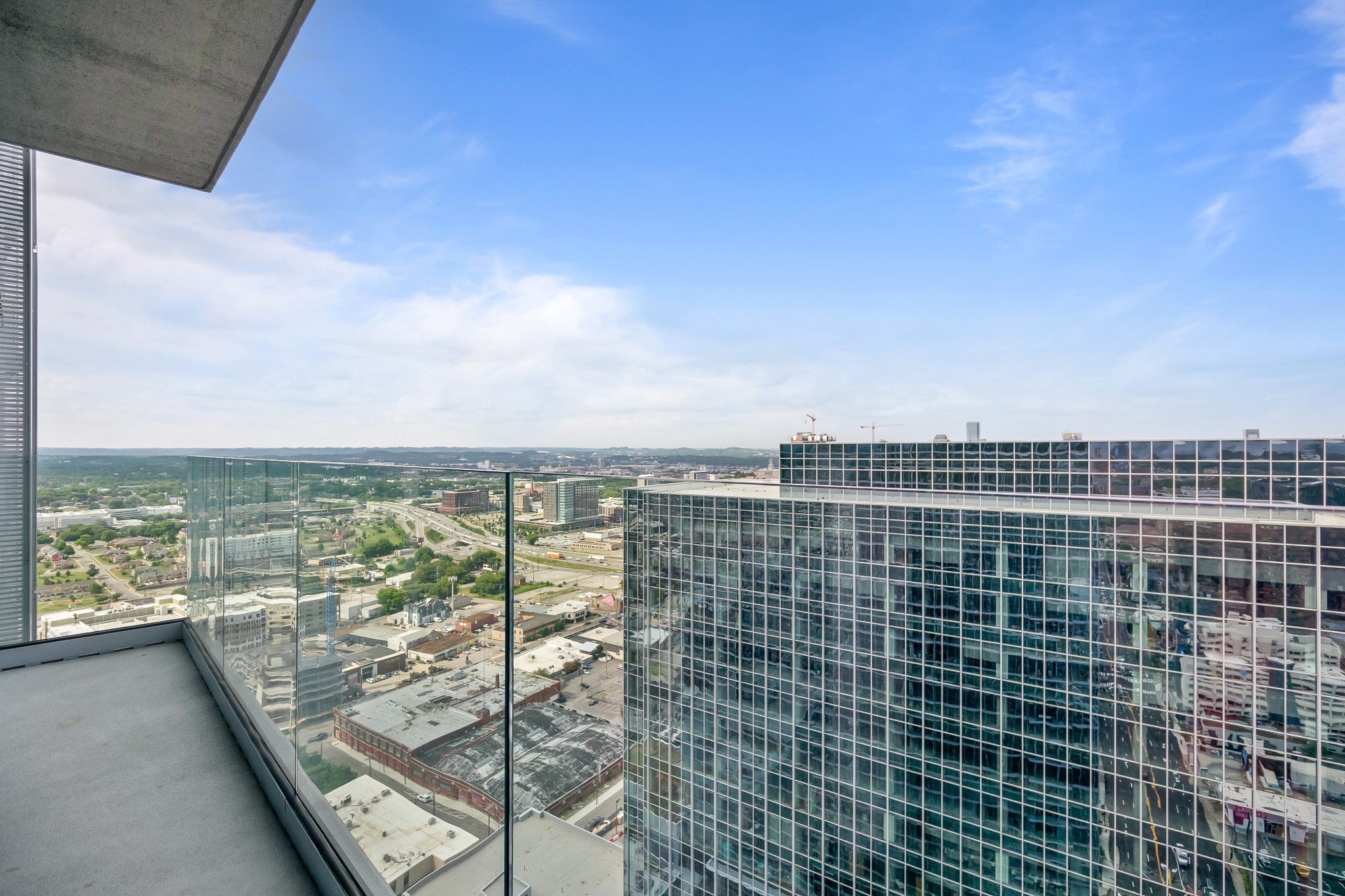 1616 West End Ave Unit: 3007