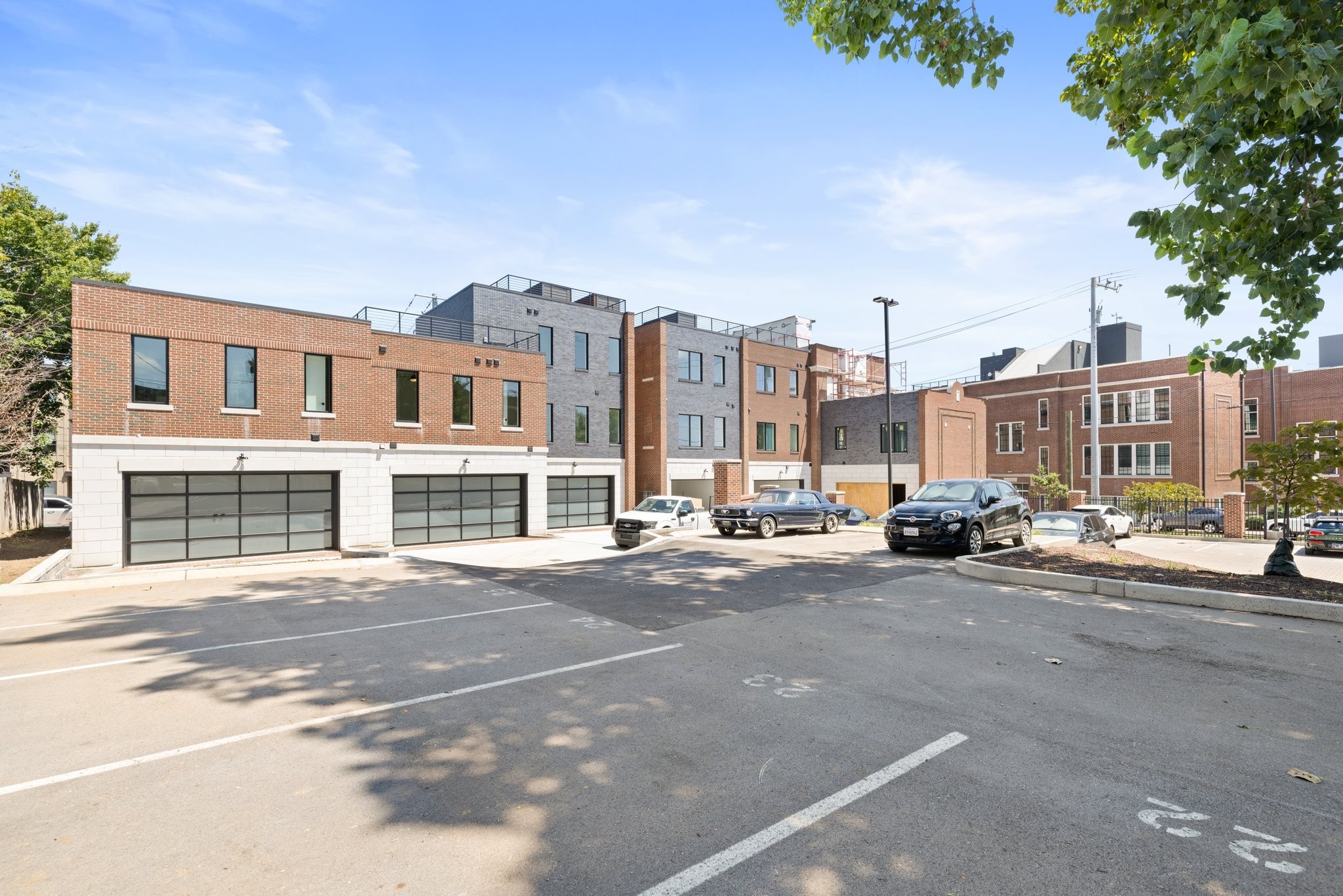 1207 6th Ave, N