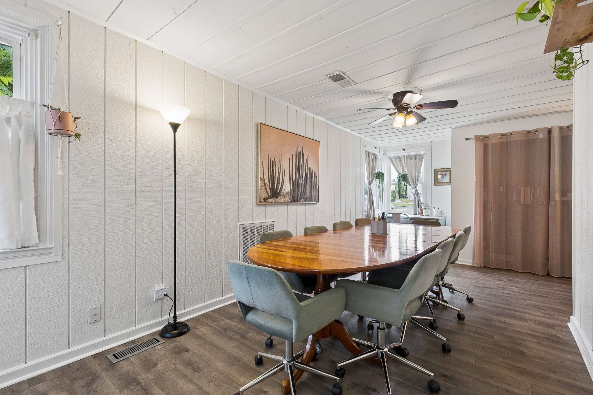 2818 Azalea Pl