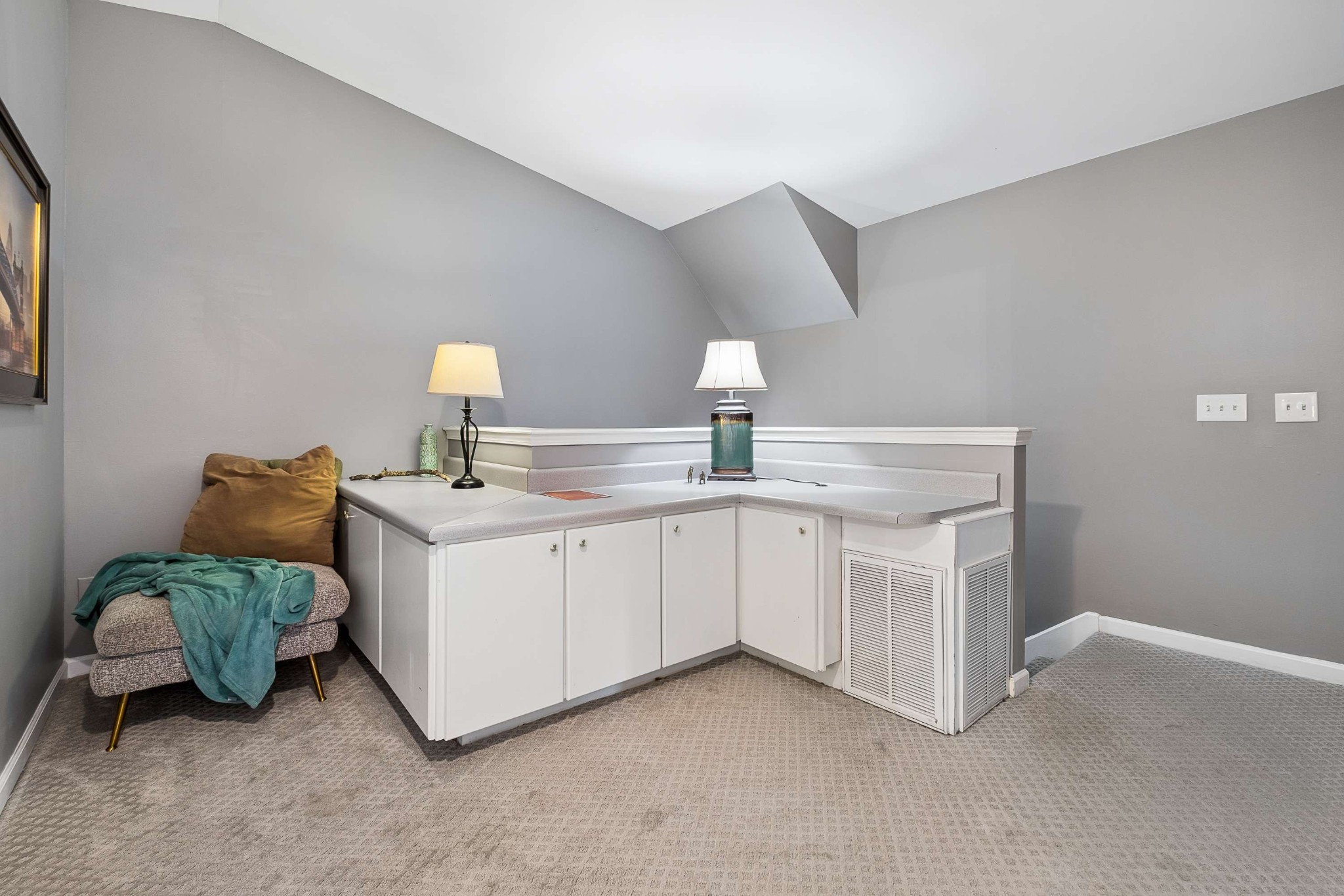 2818 Azalea Pl