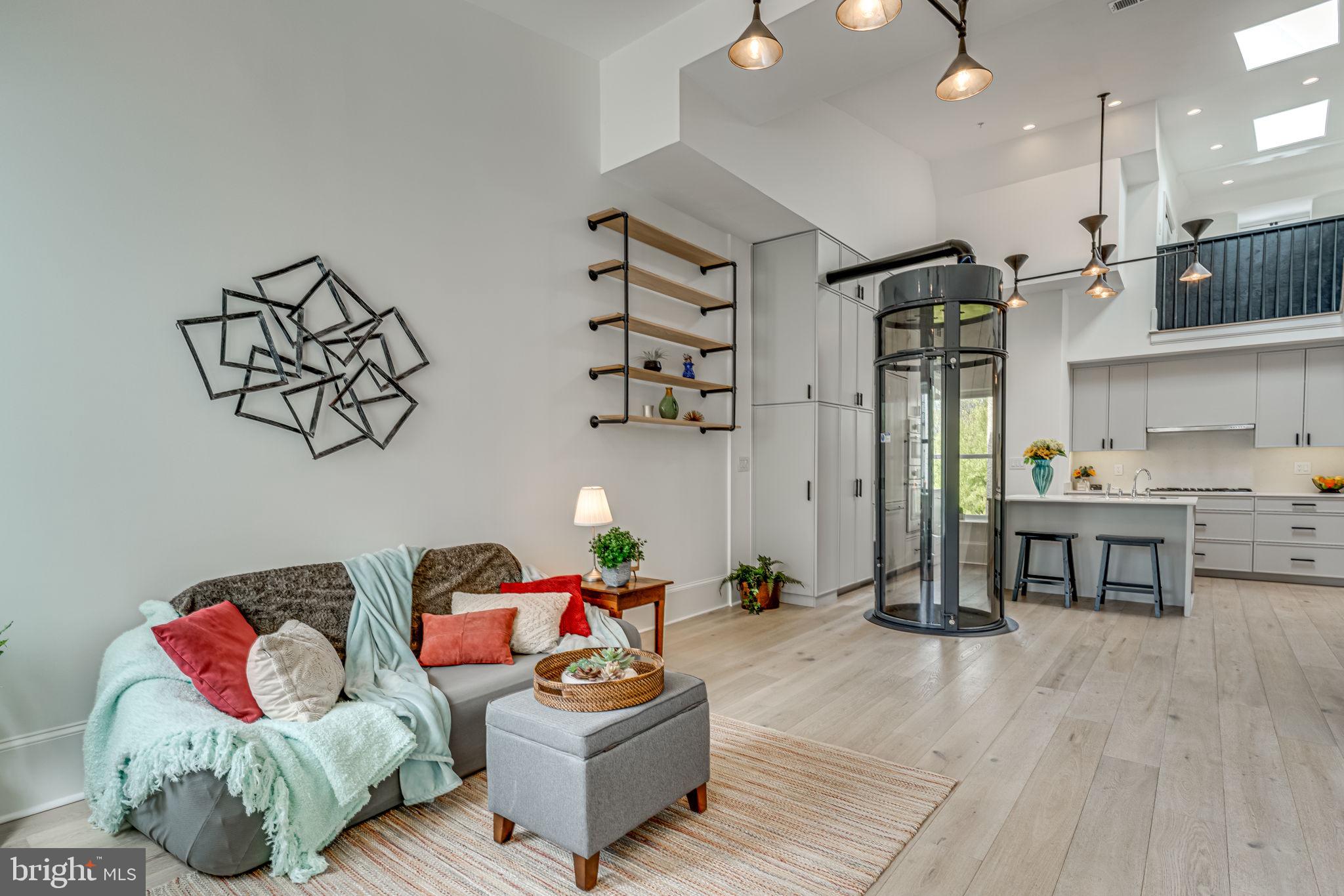 1979 Biltmore St NW #4