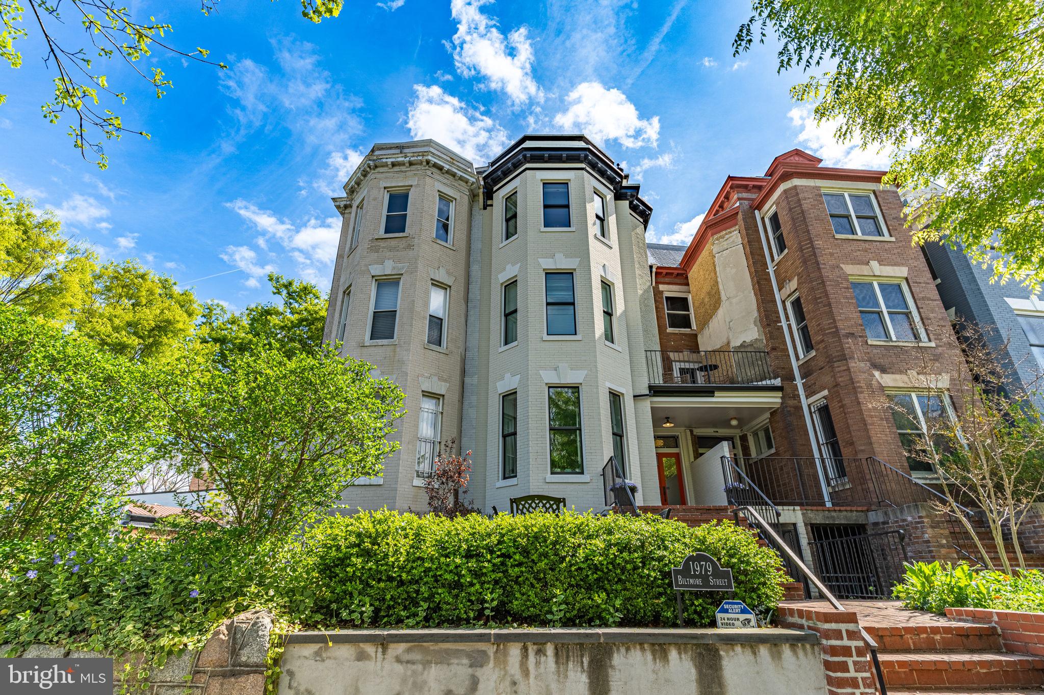 1979 Biltmore St NW #4